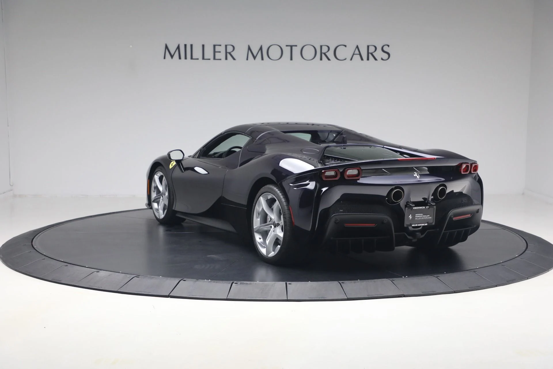 mph026_863476677_Used_2024_Ferrari_SF_90_Spider_1781813636_f27c59657e