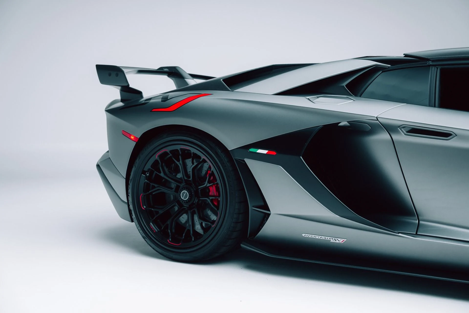 mph026_863825387_Used_2020_Lamborghini_Aventador_LP_770_4_SVJ_1762455595_bfbb220366