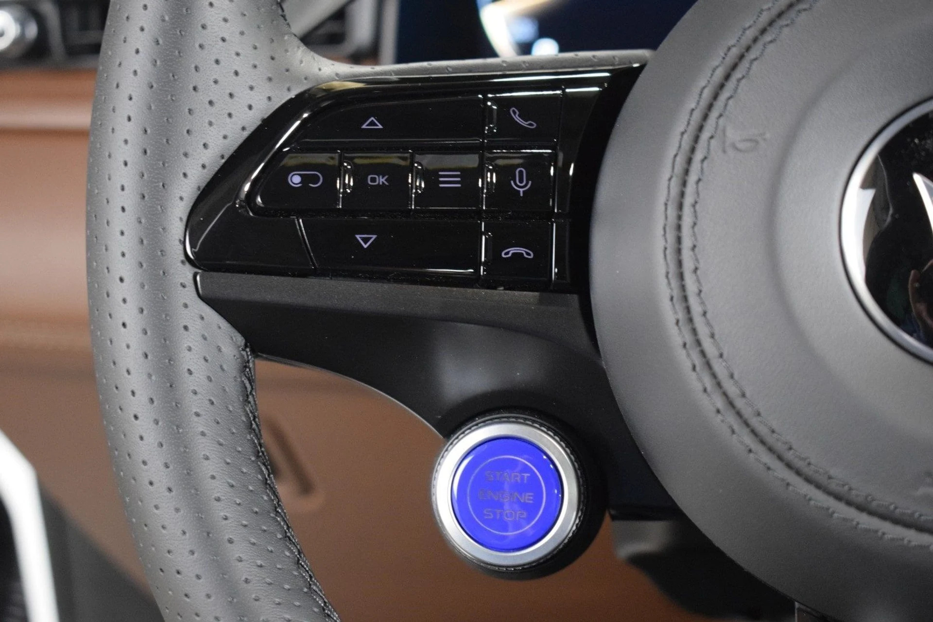 mph026_868846879_f285bdd69c6a7841befd5526a18a0677x_bc48c460c6