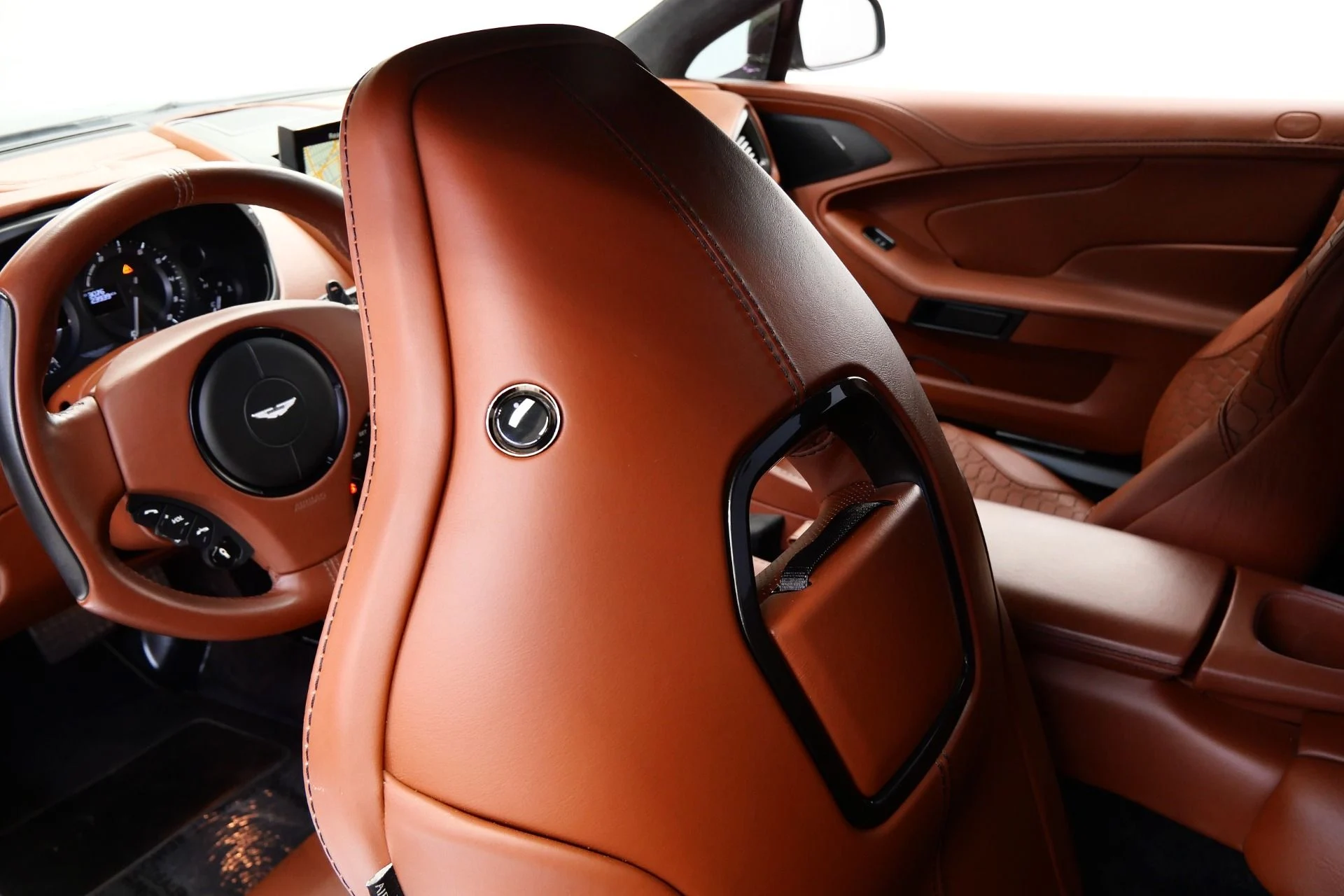 mph026_87353152_Used_2014_Aston_Martin_Vanquish_Hourglass_Quilting_Beautiful_Color_V12_Power_1770409354_fbc9453b0d