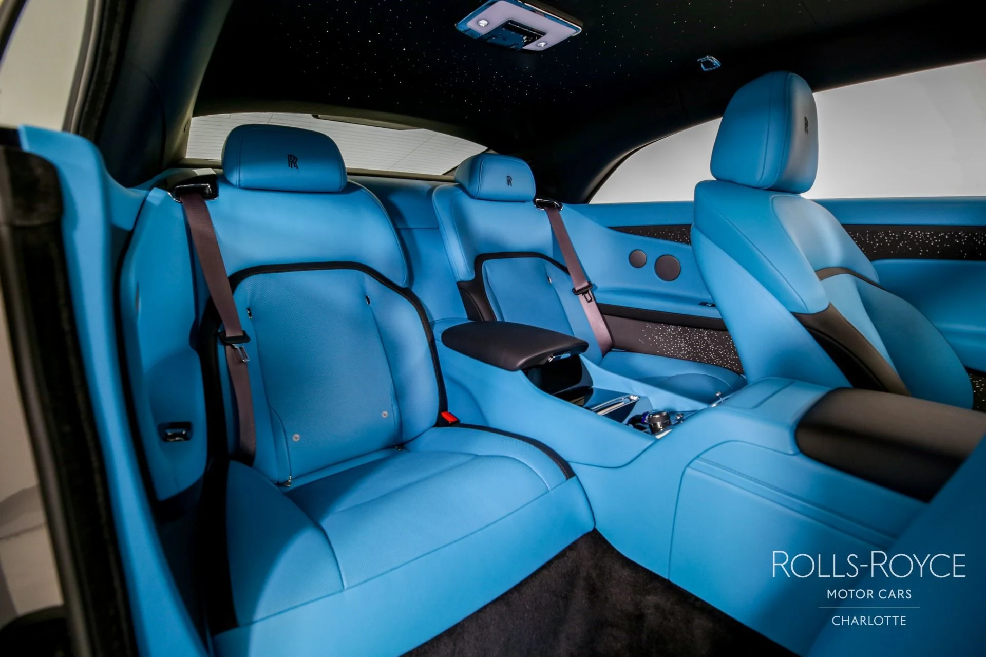 mph026_877952431_Used_2025_Rolls_Royce_Spectre_1734039852_442cf782c6