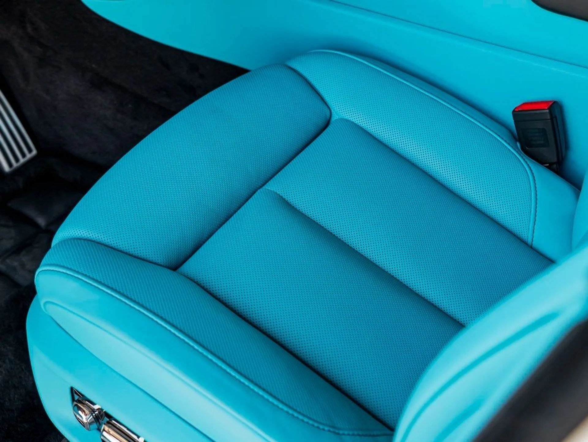 mph026_878447723_27_8763c04ebd