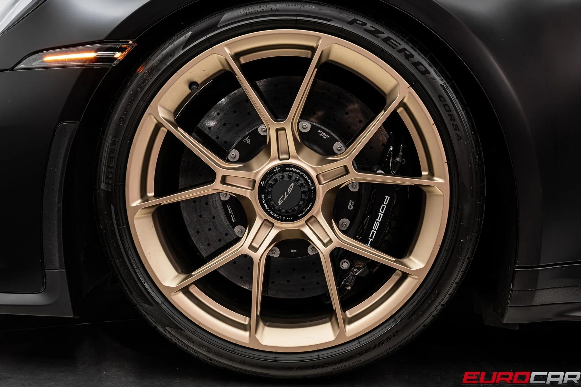 mph026_879489617_image_27_1d374078ff