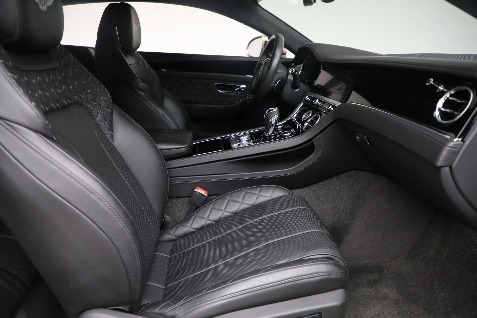 mph026_881419430_Used_2022_Bentley_Continental_GT_V8_1762635869_9cb2581e28