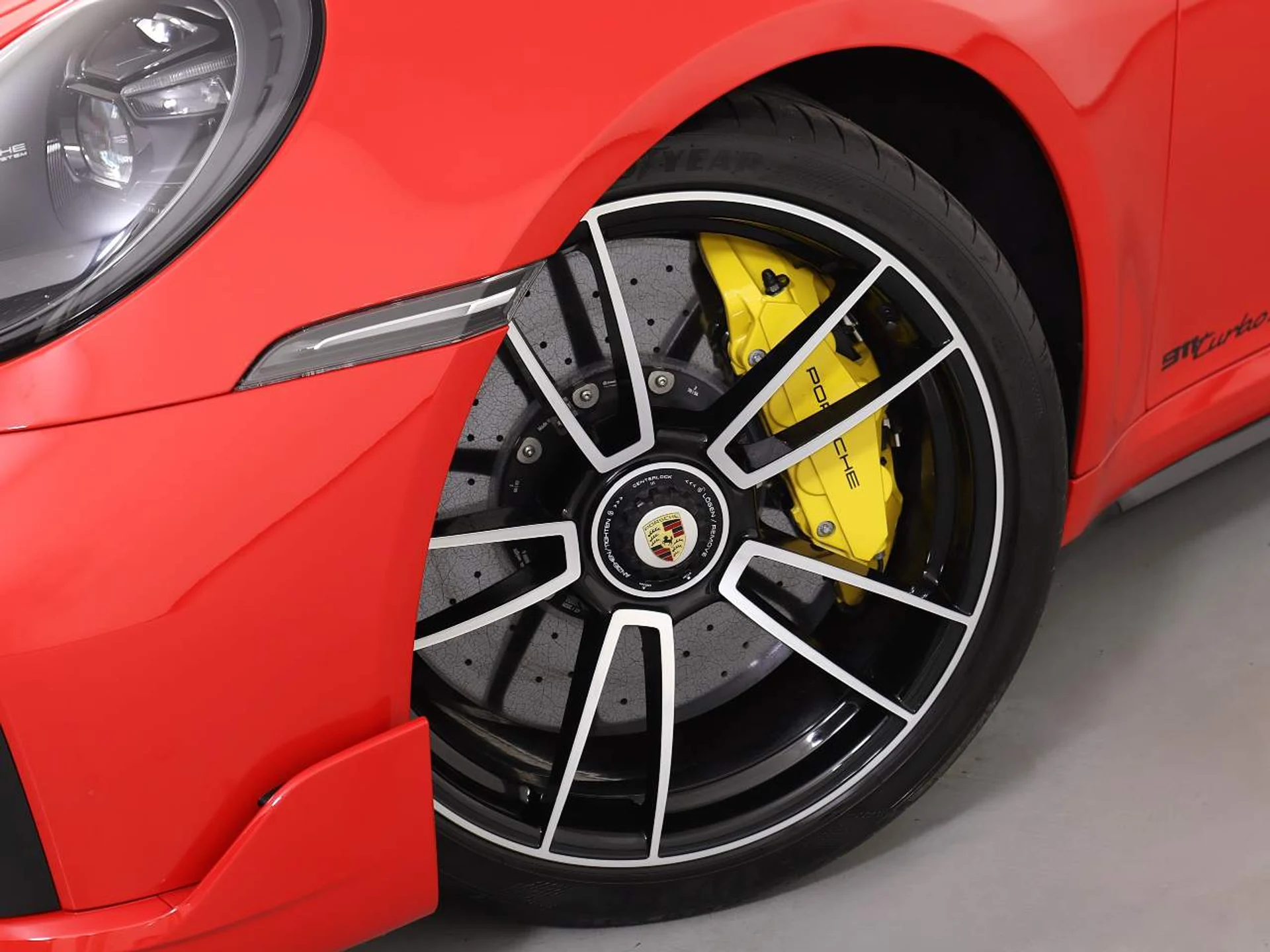 mph026_884062889_5e78dc9687766f8398018e7c6297f7d4_fff9a017b2