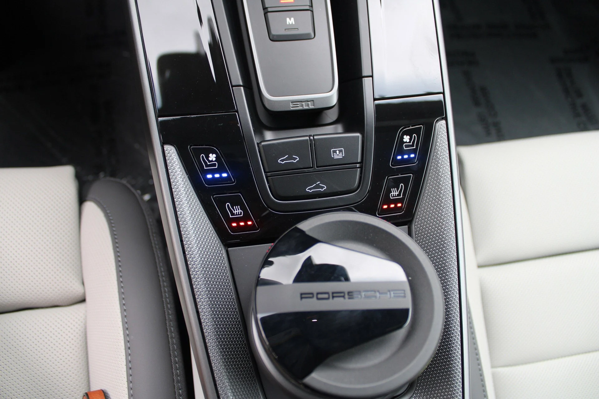 mph026_89043651_93785ce604d65641412ffc33a06b8057x_5b9ad43f22