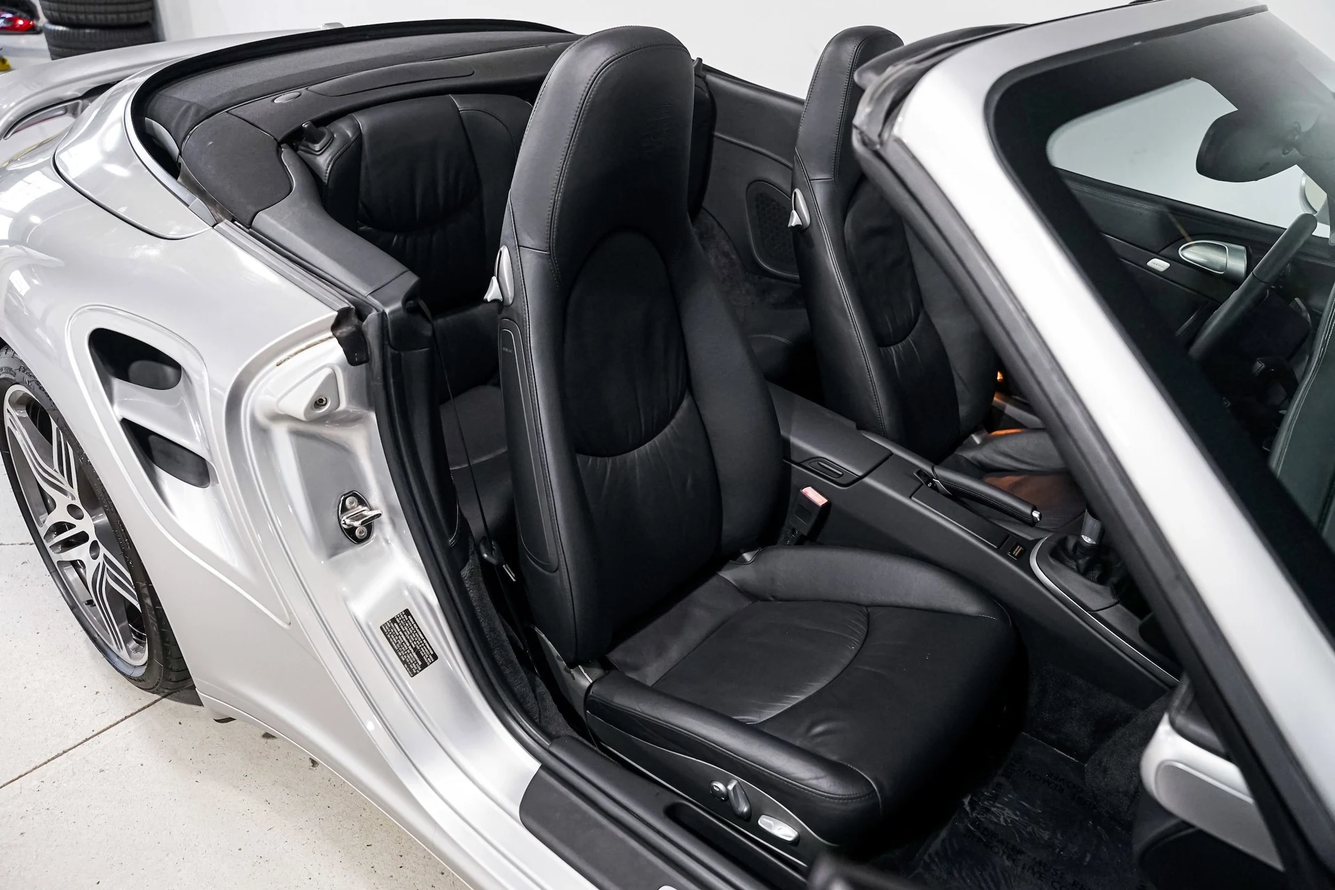 mph026_892328289_19fcbe225a606d80acd01ab2a4666291x_7bca1984b5