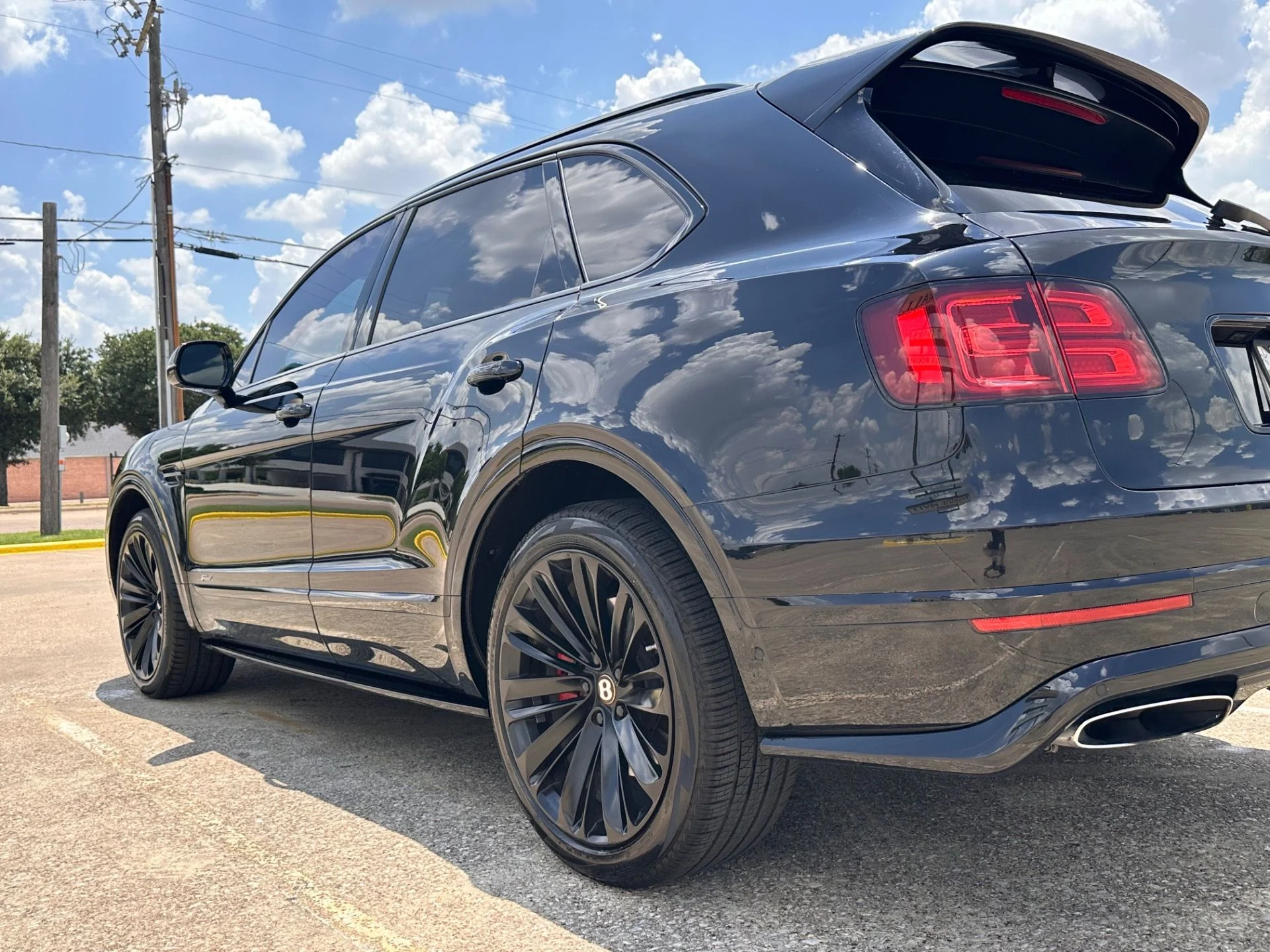 mph026_903534209_Used_2020_Bentley_Bentayga_Speed_1783614017_6fda549691