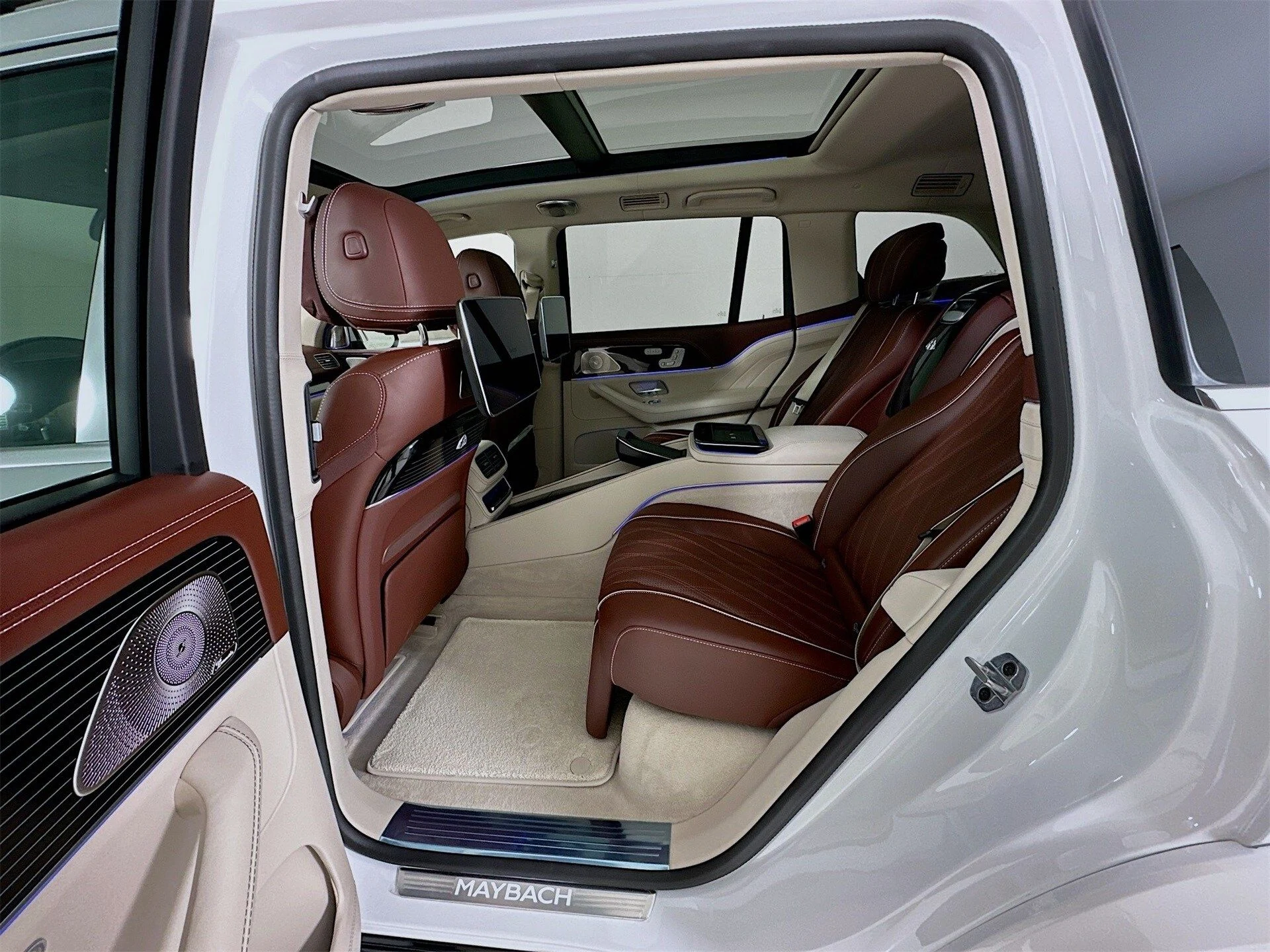 mph026_912900886_171b8294168b3ddfa46ccee133593ed5x_566a5e8248