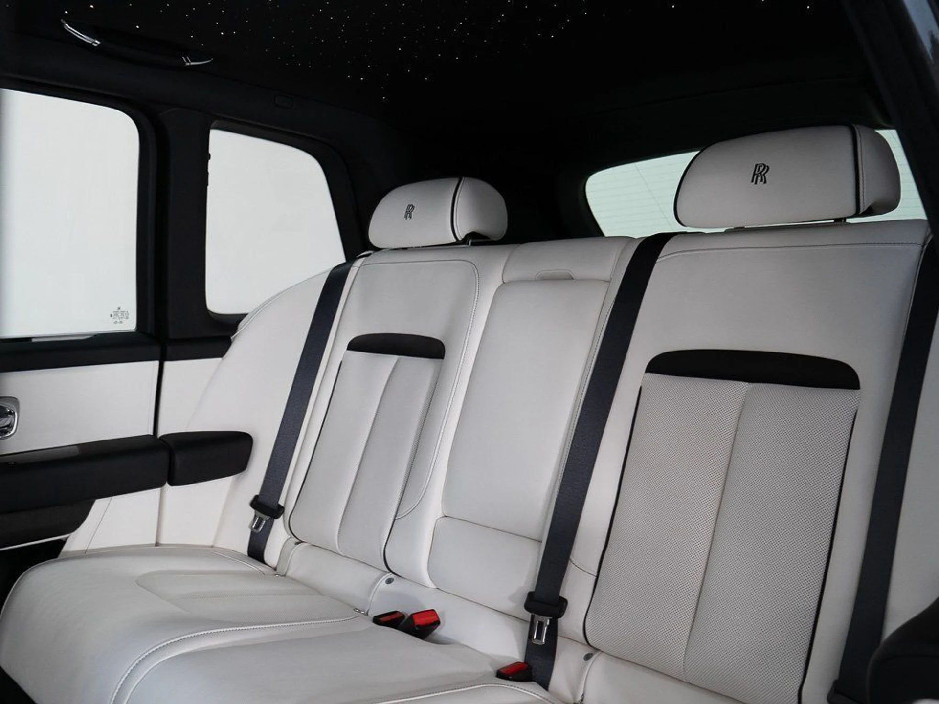 mph026_923322332_01c77425aef60a10f4fe41163e9760c0_07729ef651