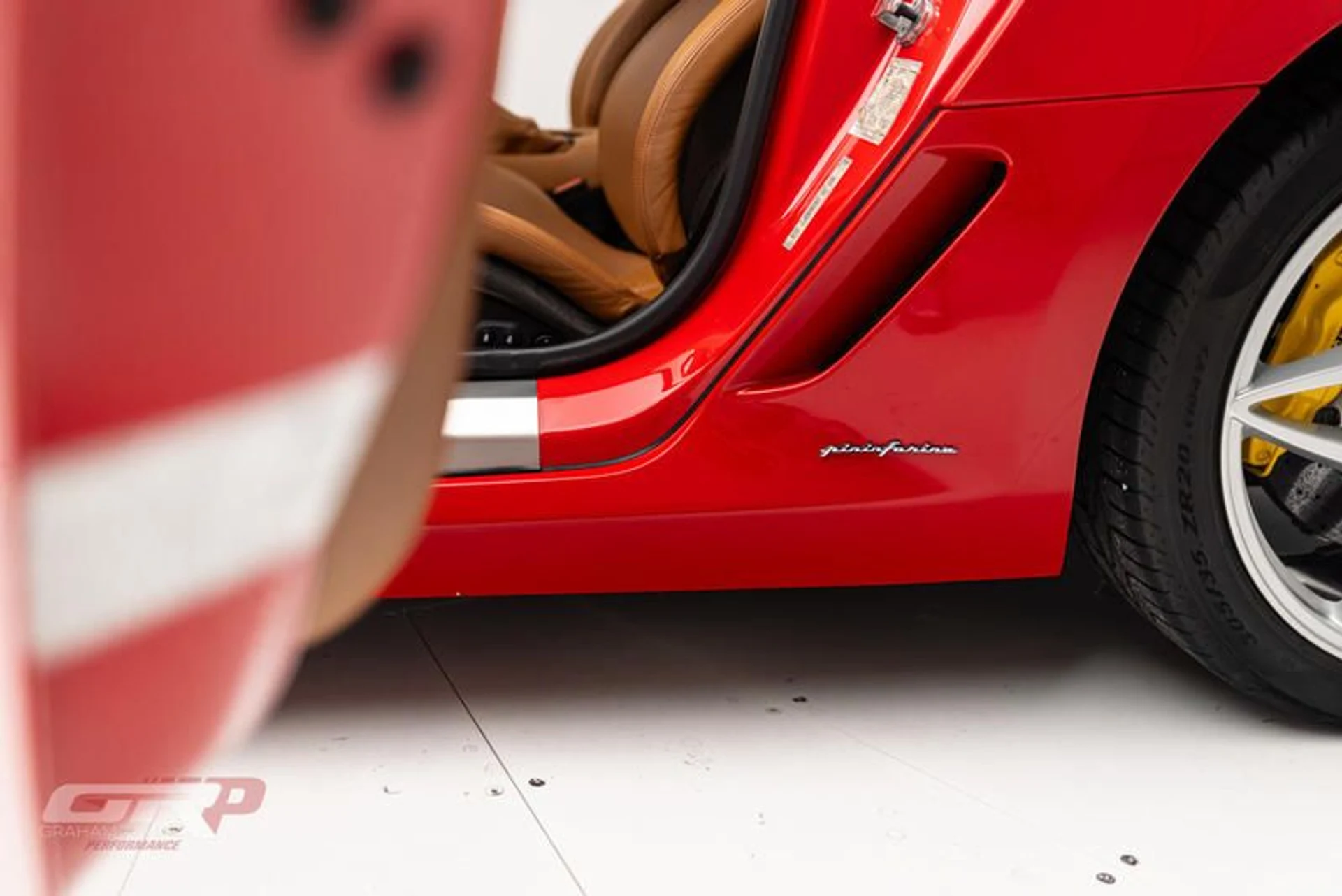 mph026_926100218_0_DA_046_DF_A9_BF_4530_A21_A_285_A026098_B5_126f7521d7