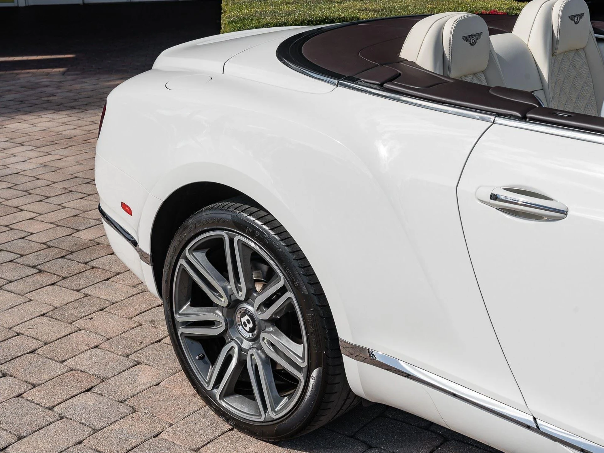 mph026_927729169_Used_2018_Bentley_Continental_GT_1767952846_2022c2eadb