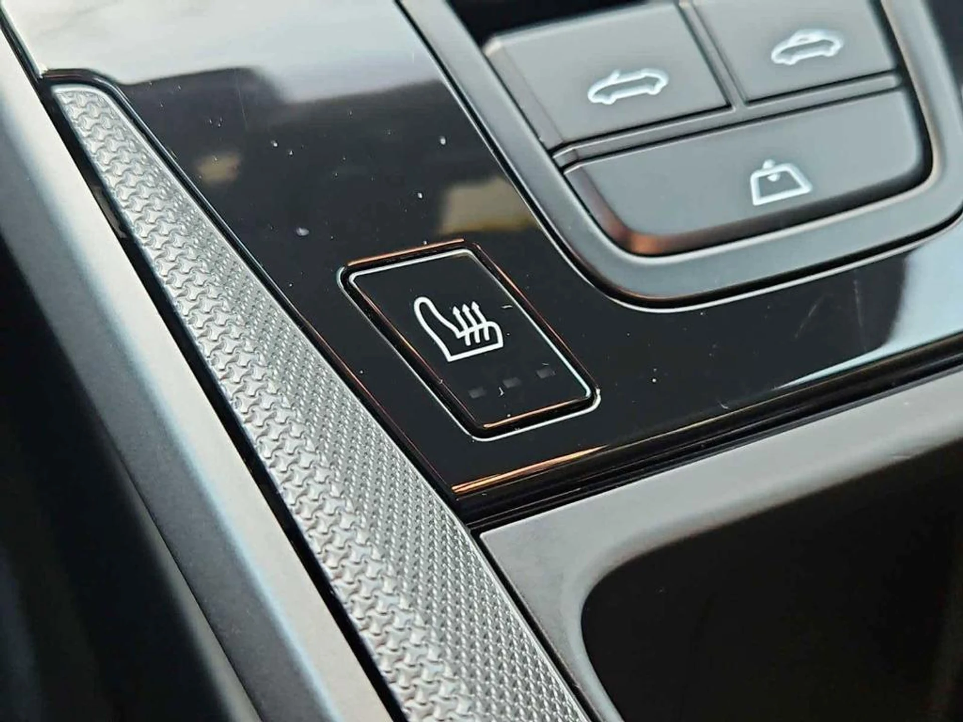 mph026_930685782_tm23_D21p_pe_WR_36n_Kpgqc_Ca_VP_Dc_3e4acc32c7