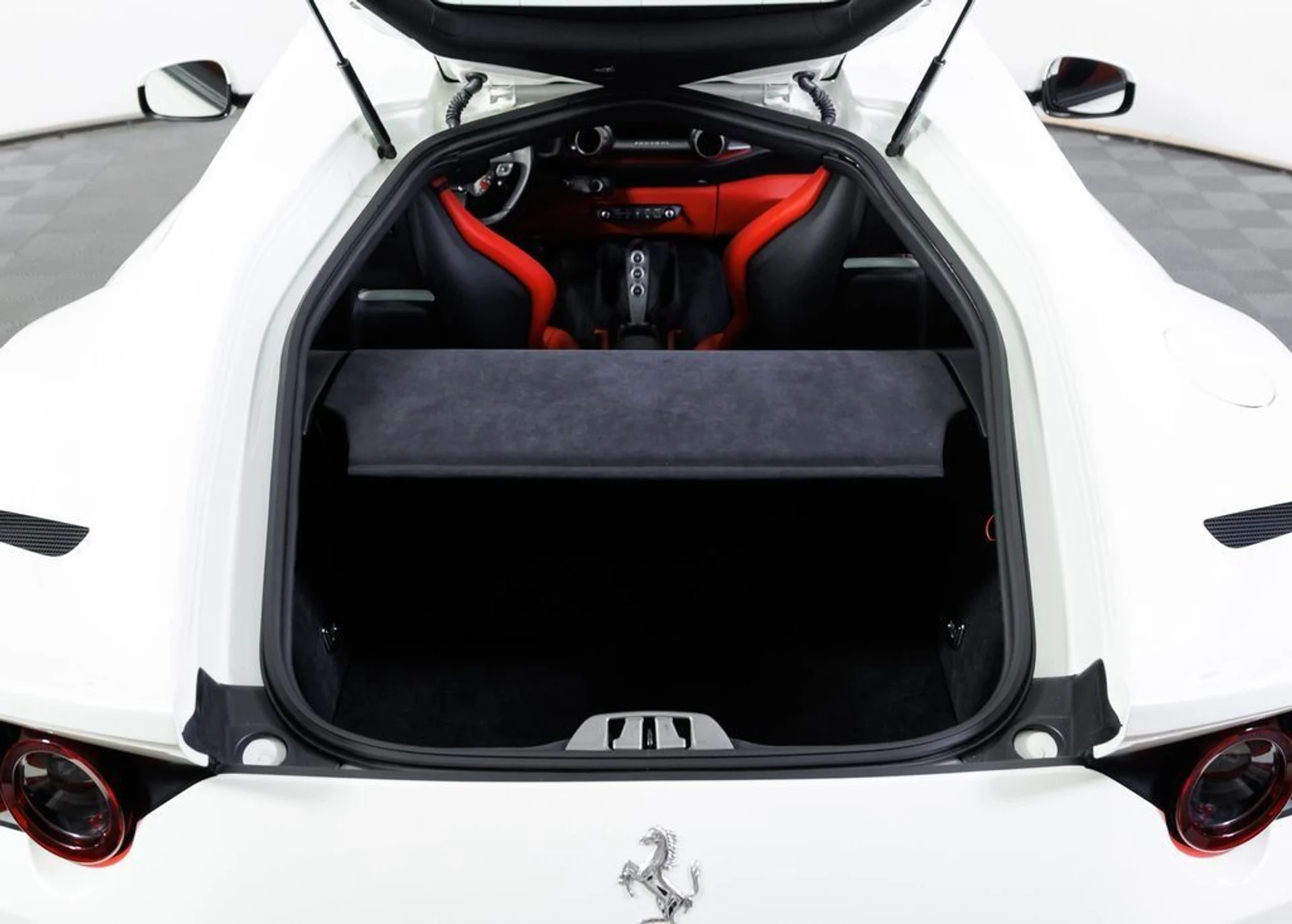 mph026_933600454_bca38ecf391f42c5025c89611ec0be56_2845ec0bed