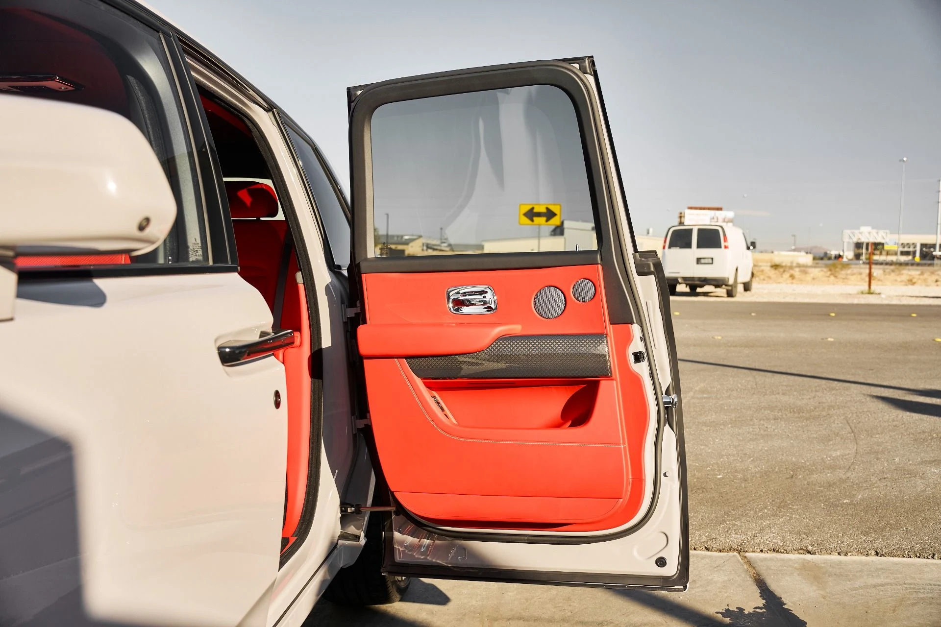 mph026_934085746_Used_2025_Rolls_Royce_Cullinan_1775588092_ca9c213c6f