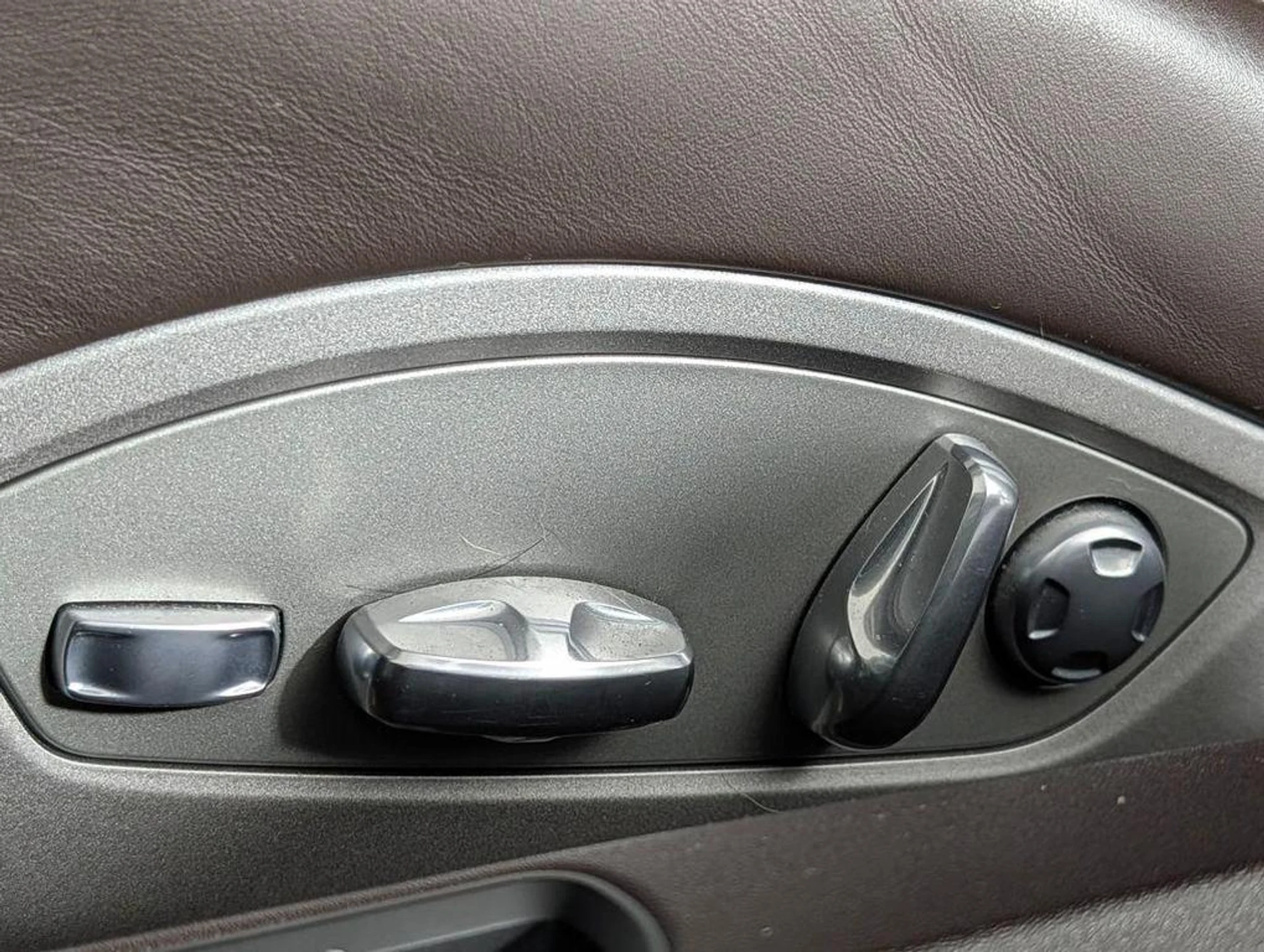 mph026_951040166_i23mes_Q_Amw_F_Ur_J_Qp_Dc_M4e_Ck1c0s_d90810968b