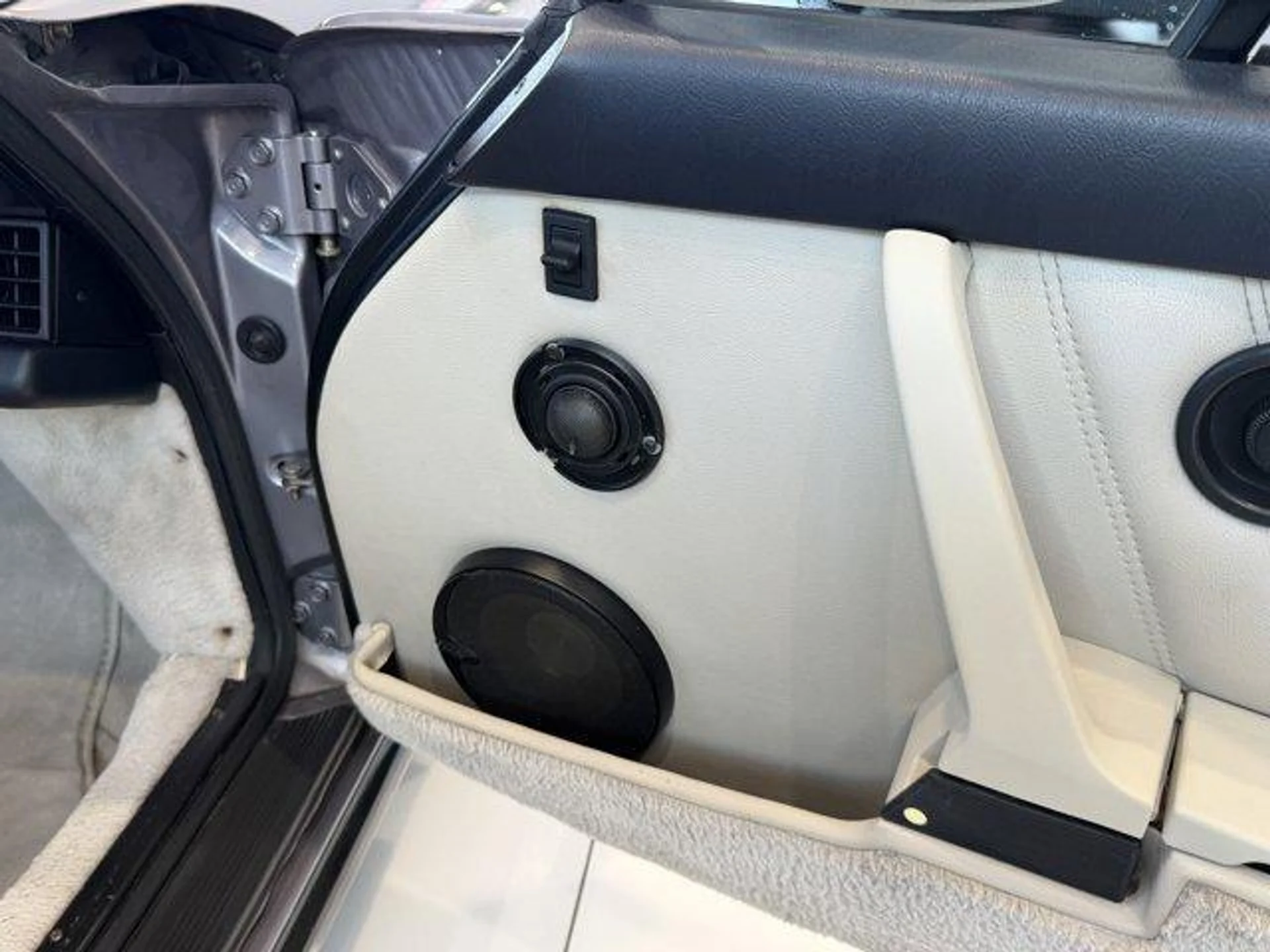 mph026_952049363_f_Kl2_X_Ky_CG_Drzcin_AXR_3_Ouxr7u_Q_82c9fcffe3