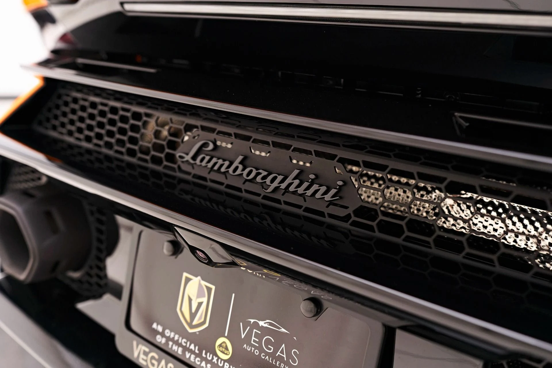 mph026_952769050_Used_2023_Lamborghini_Huracan_Tecnica_Base_1713897578_2461fa1a21