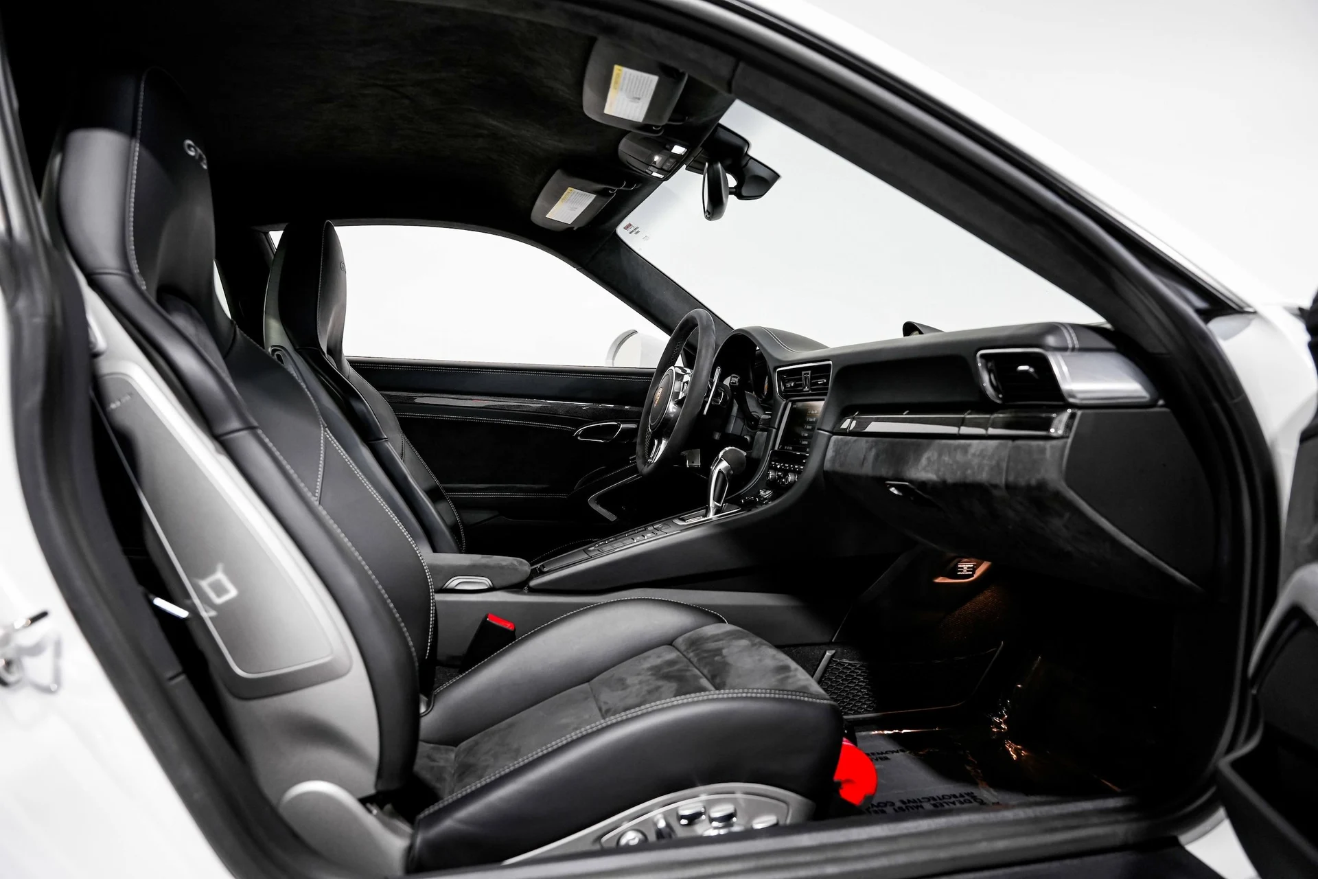 mph026_955389669_6f5f15a368b30990bba44b925eebaf5fx_00fe72ed10