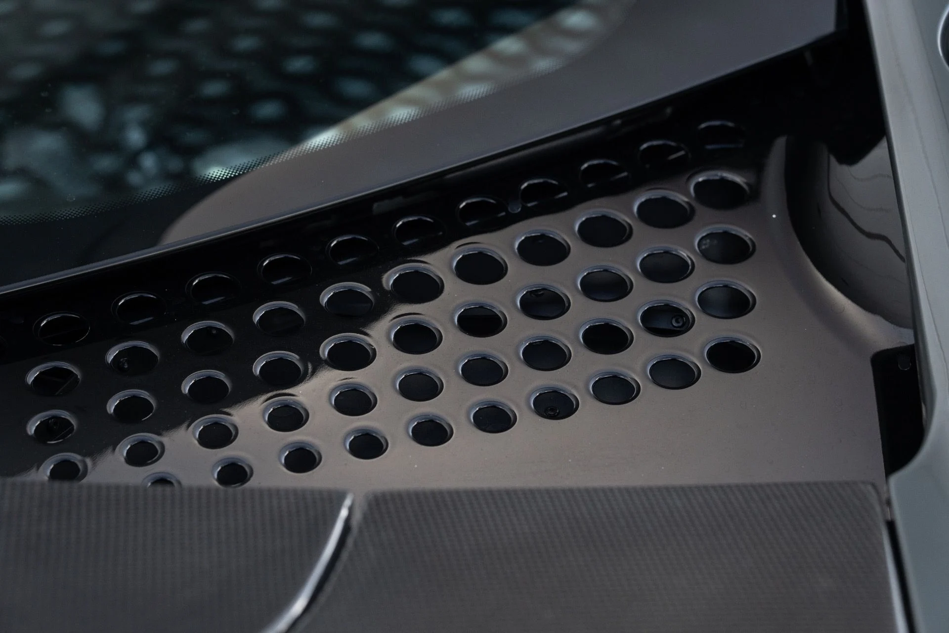 mph026_963617323_Used_2022_Ferrari_SF_90_Stradale_1772648801_d971f5a1b1