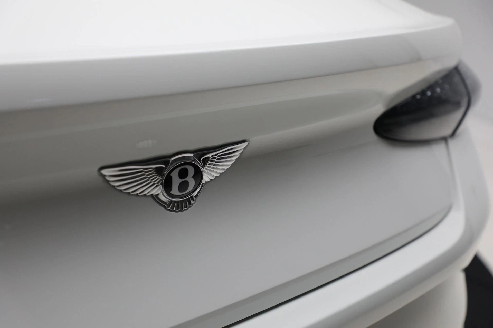 mph026_965426915_New_2025_Bentley_Continental_GTC_Speed_ee39d65385