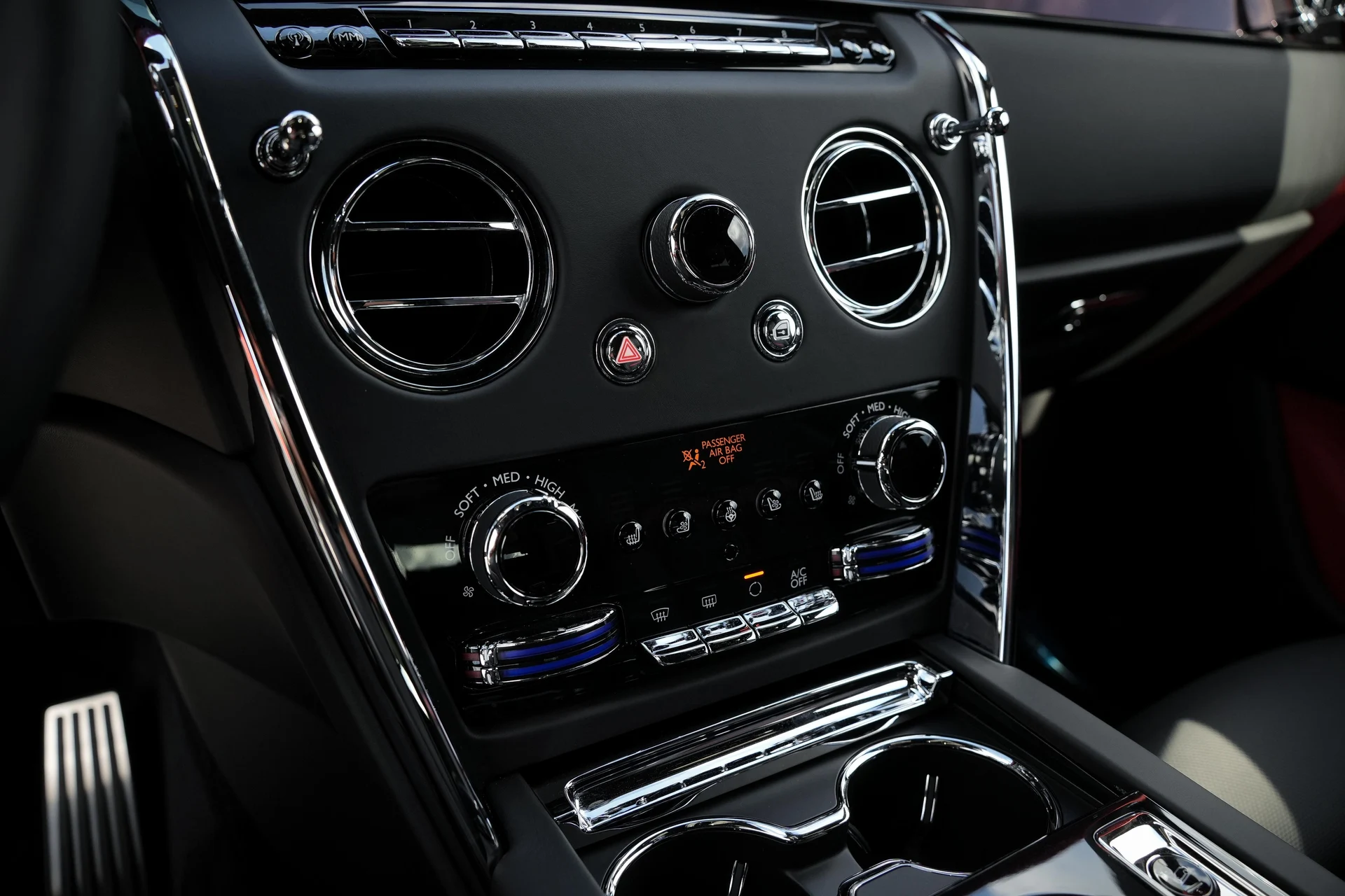 mph026_971433876_Hi_Tech_Luxury_Imports_LLC_SLA_13_HA_05_TU_234101_image_26_6e1e0d9689