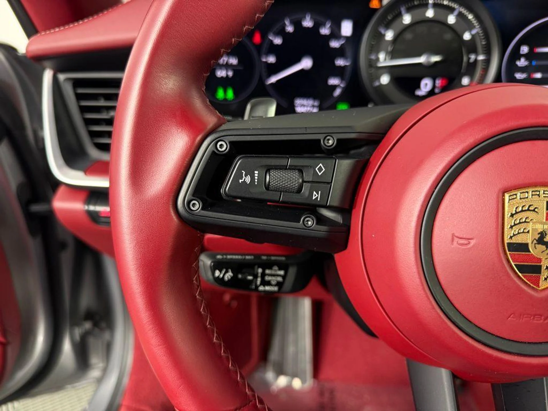 mph026_976169906_l_E_Mq6_I_Ed_Aa_J_Aft6hl_WX_Bs_S4o_W_Xo_f07e0a2182