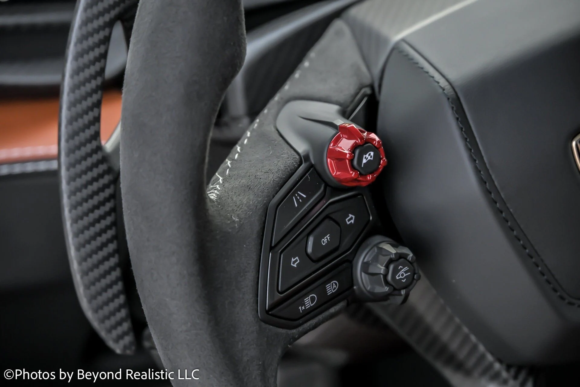 mph026_976998085_5282e3a272a2637b118420f81d28101fx_ee8cad5600