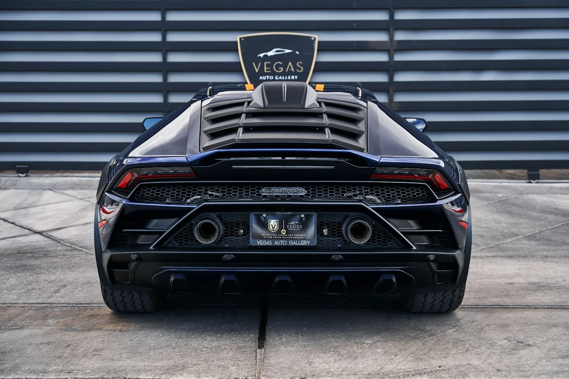 mph026_97704062_Used_2023_Lamborghini_Huracan_Sterrato_Base_1780101740_86a50fe0a7