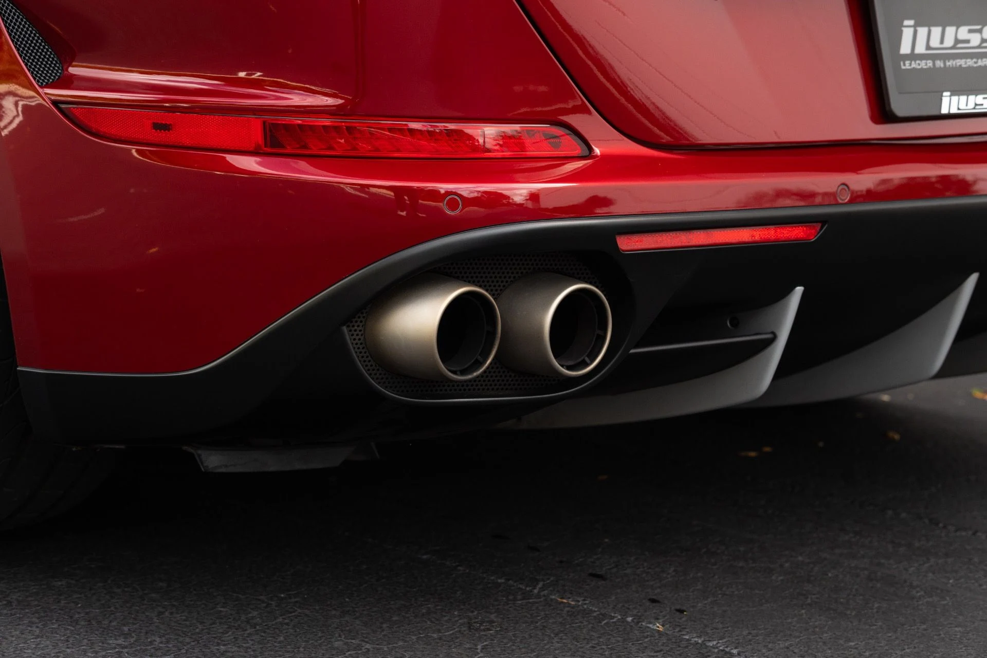 mph026_980217078_Used_2015_Ferrari_California_T_1773337239_57217f2df3