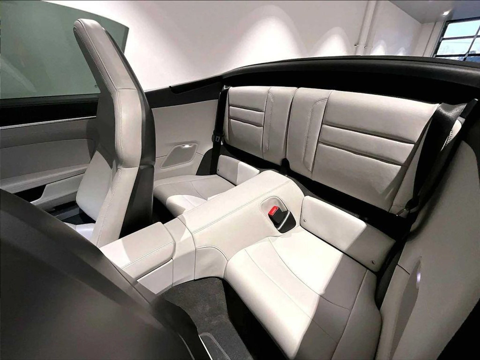 mph026_981650406_4g_Li_yc_Tf_Kp_m2_HD_0m_C2k_TZEKA_3ced886a5d