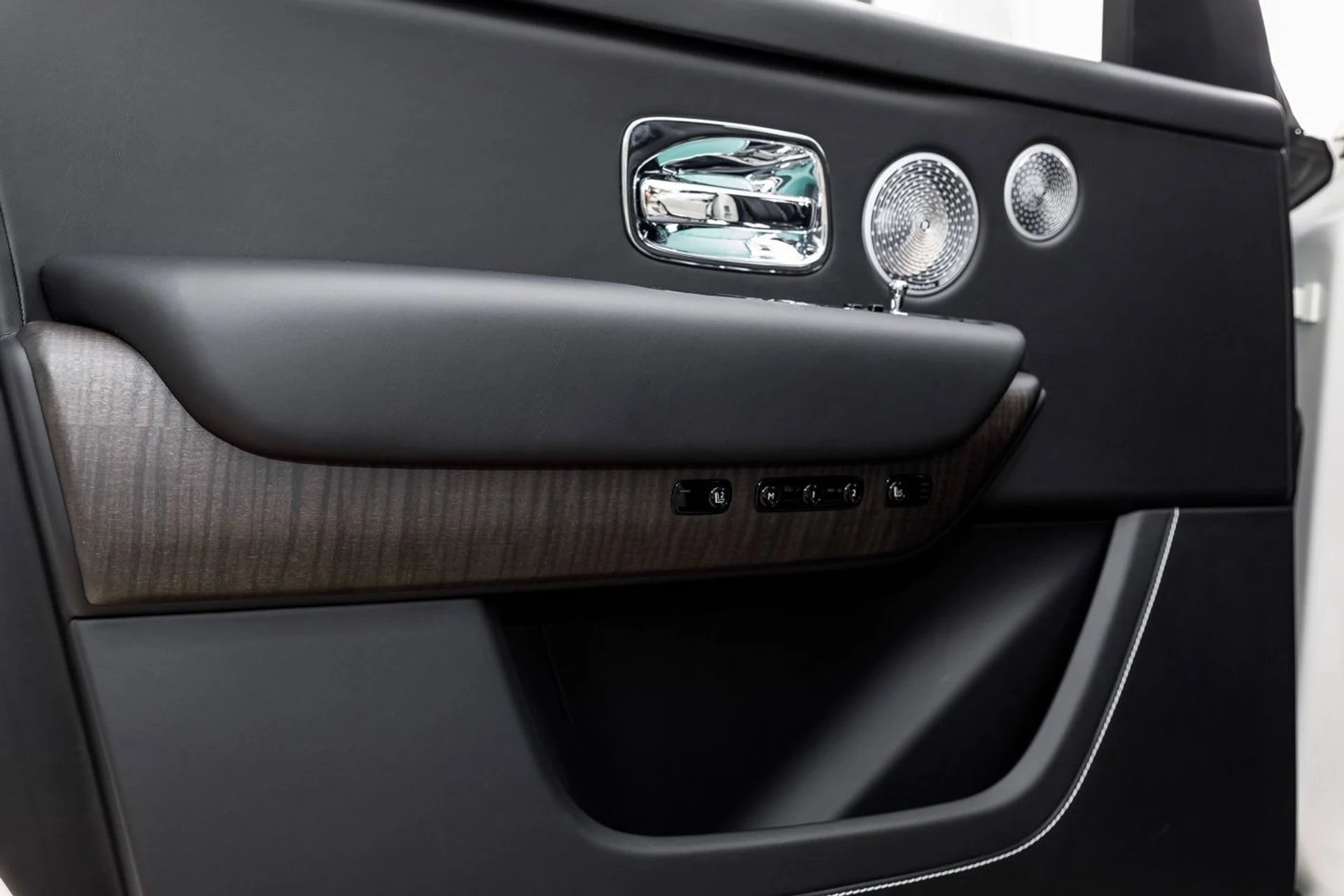 mph026_995221230_202e6dca52515f2e7856f53e7ed4676fx_816ebcb6c5