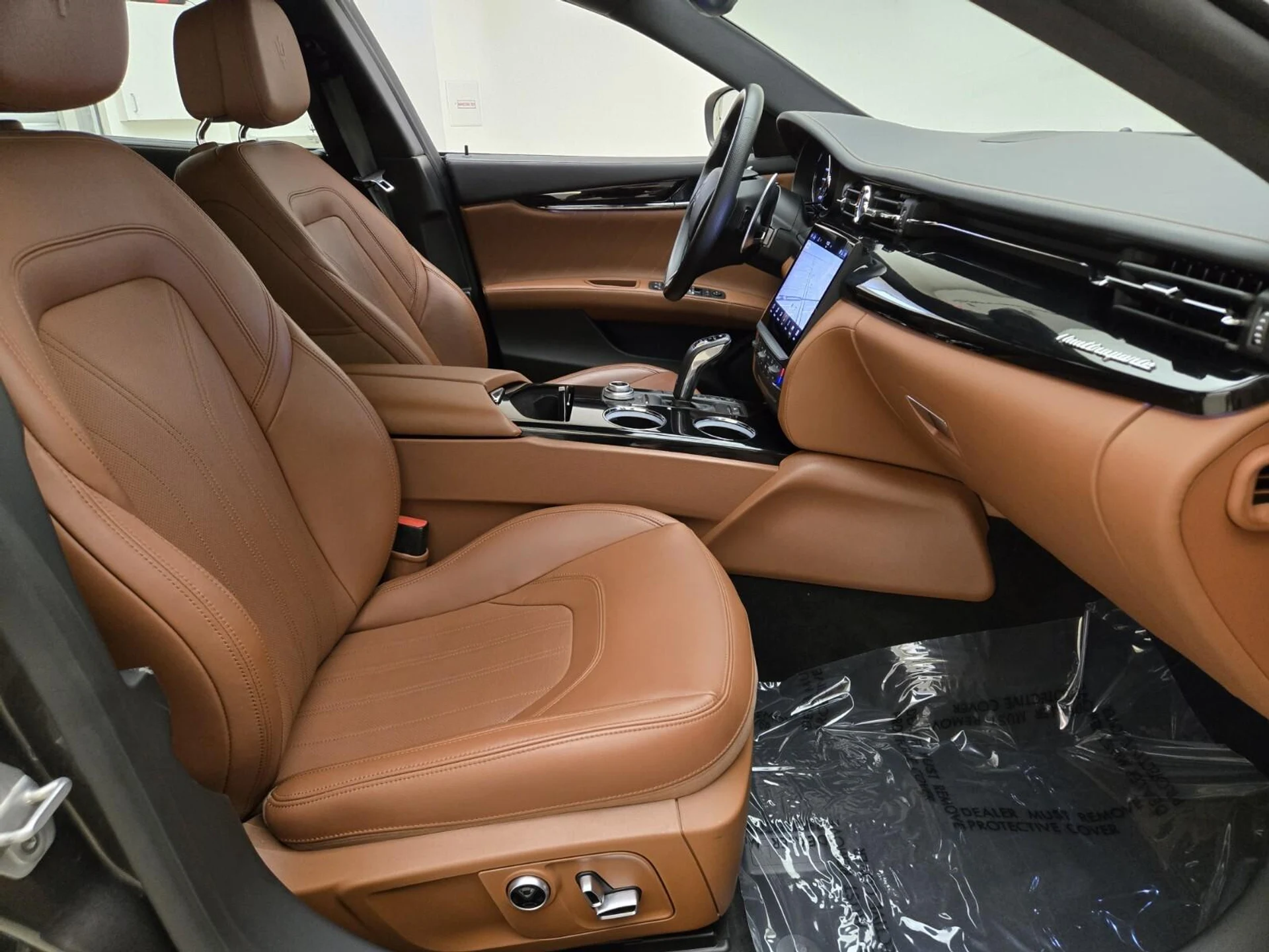 mph026_998598835_Used_2022_Maserati_Quattroporte_Modena_Q4_1761975848_3a7fef2421