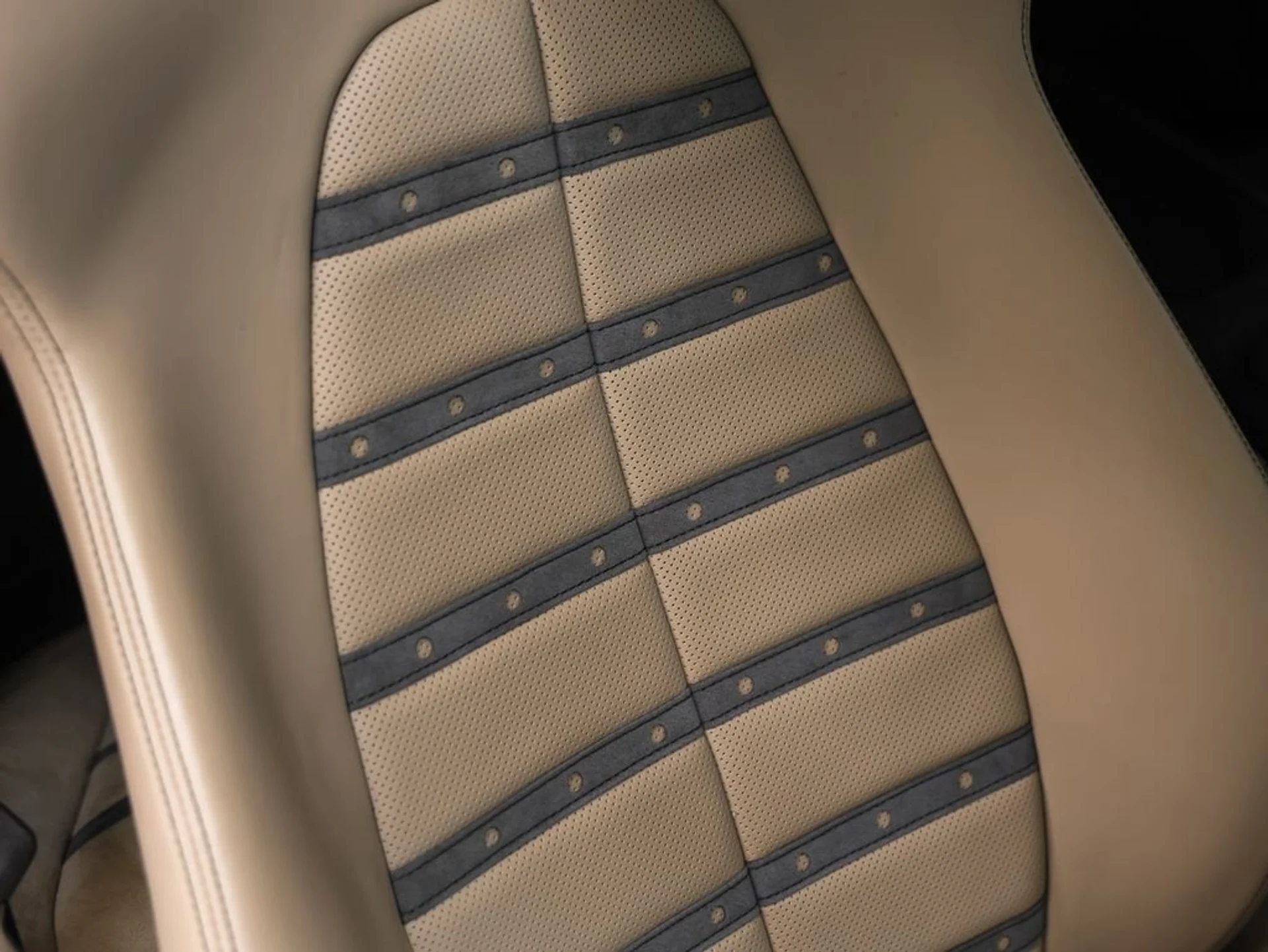 mph027_1001941813_28_b7fe5041c5