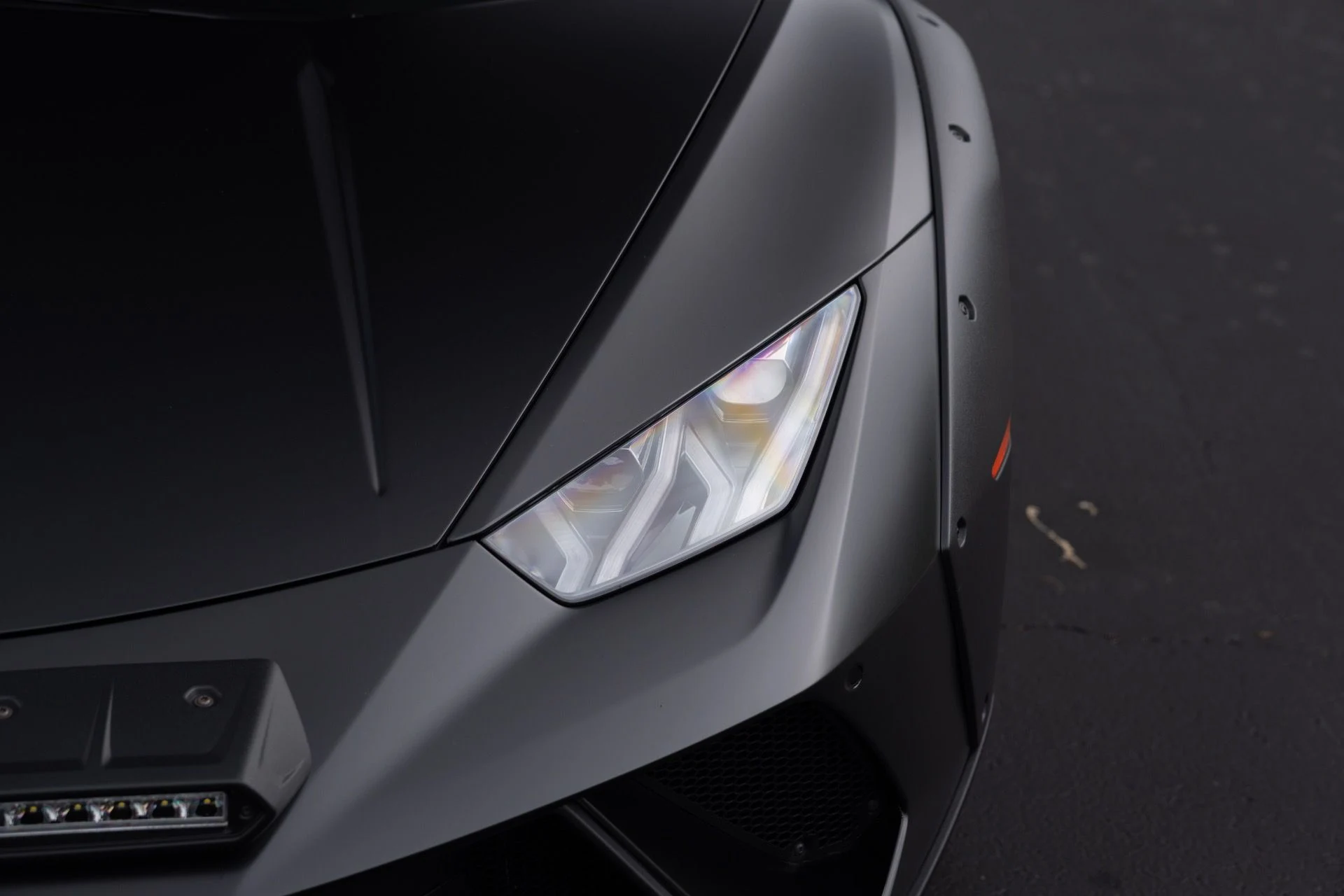 mph027_1006469530_Used_2024_Lamborghini_Huracan_Sterrato_1775279109_bb452d0aea