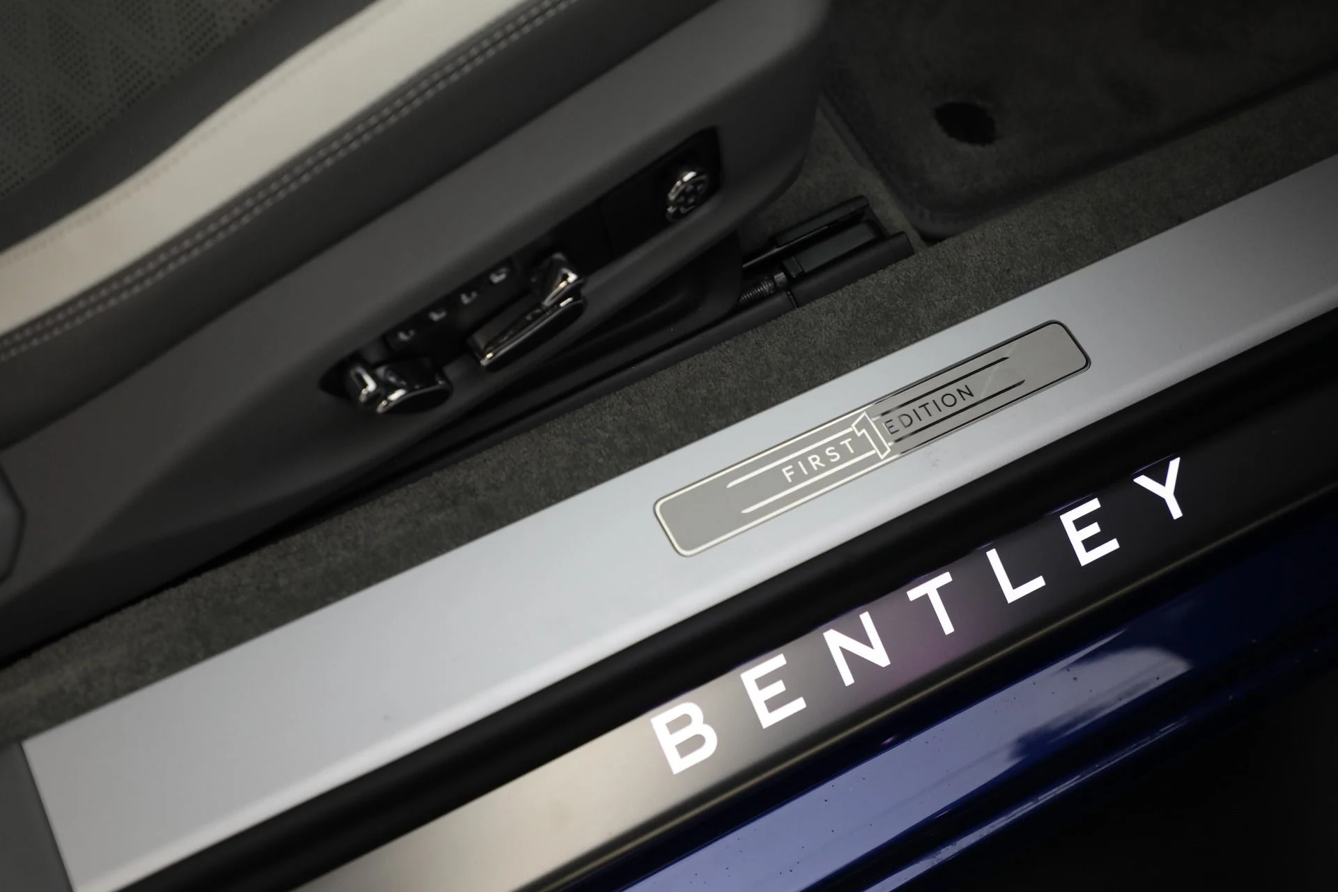 mph027_1012970927_New_2025_Bentley_Continental_GT_Speed_First_Edition_ce2bc04a00
