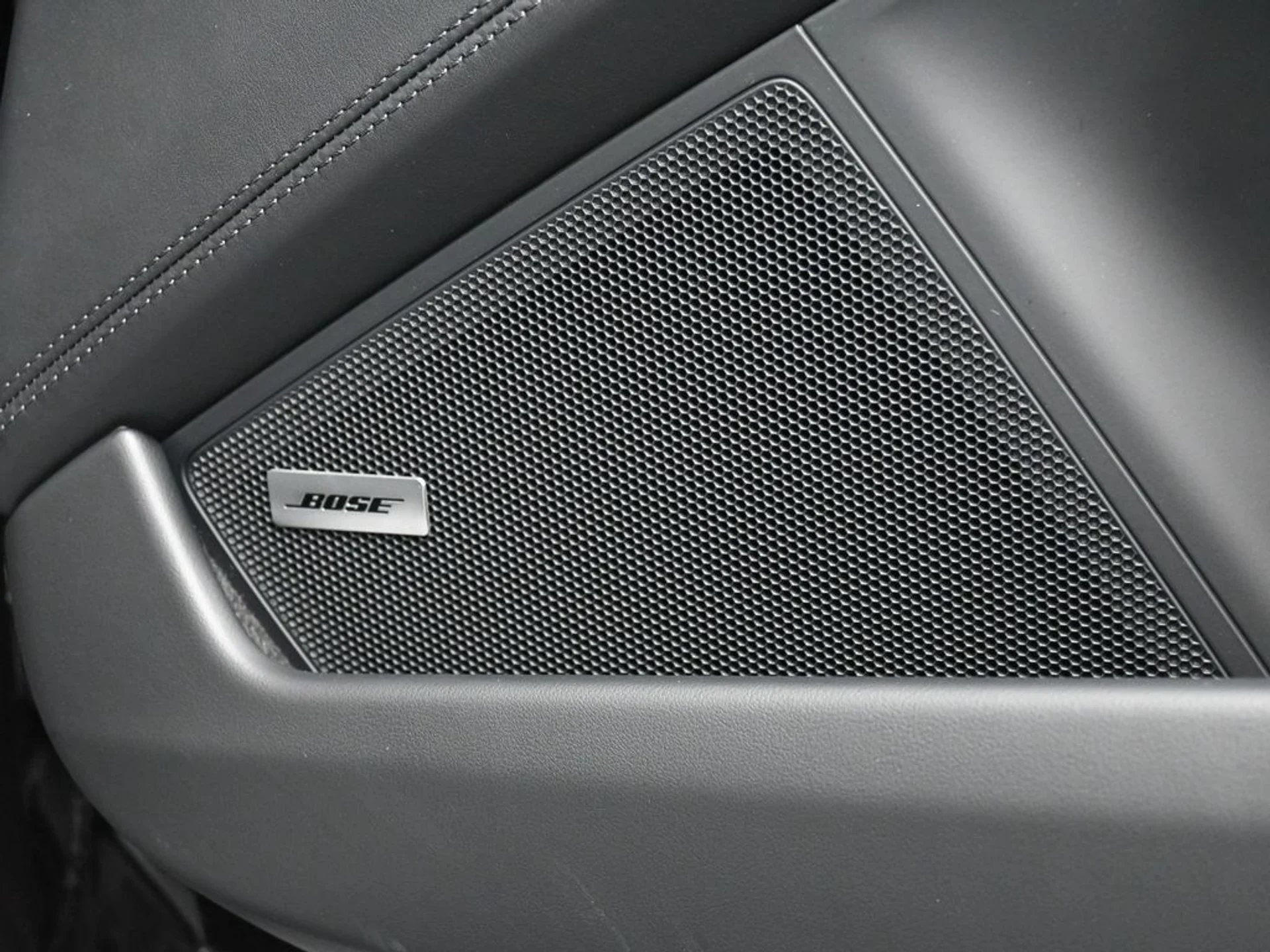 mph027_1015837443_image_27_8b818692af