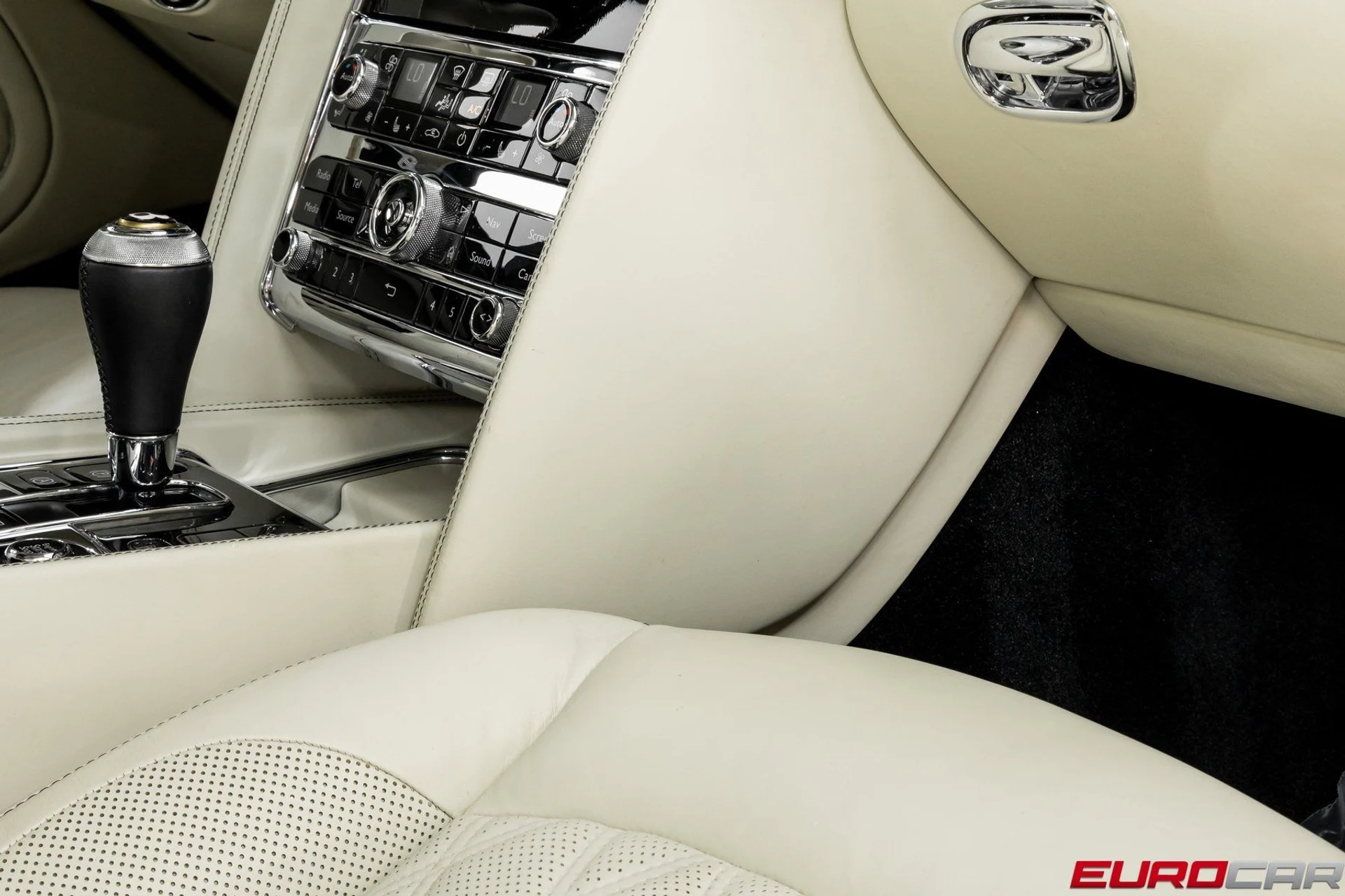 mph027_1015880625_image_28_8ed6999fc5