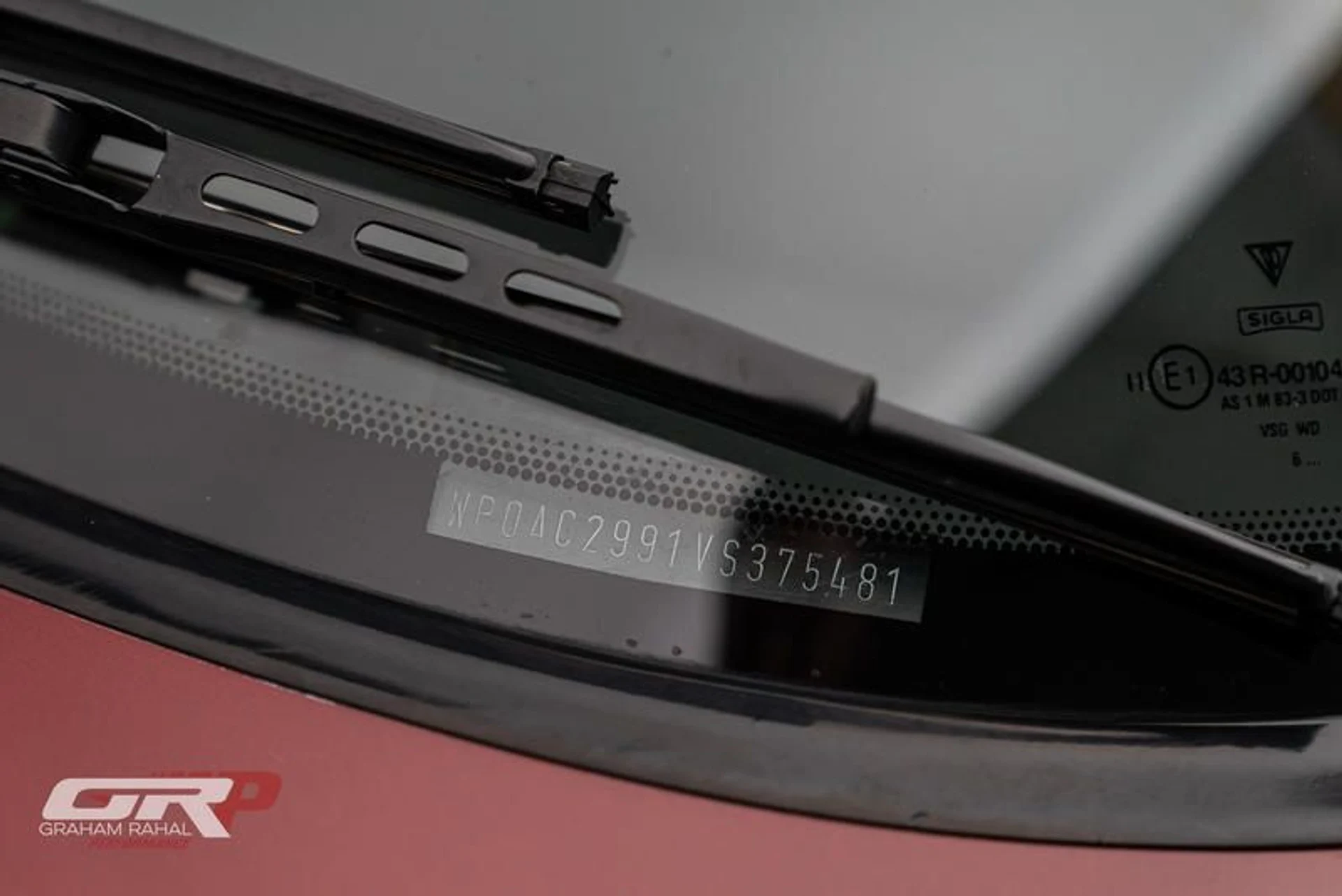 mph027_1018819471_C8143_C65_989_A_4_C8_A_9_E1_B_726628582_C01_2b51c64fed