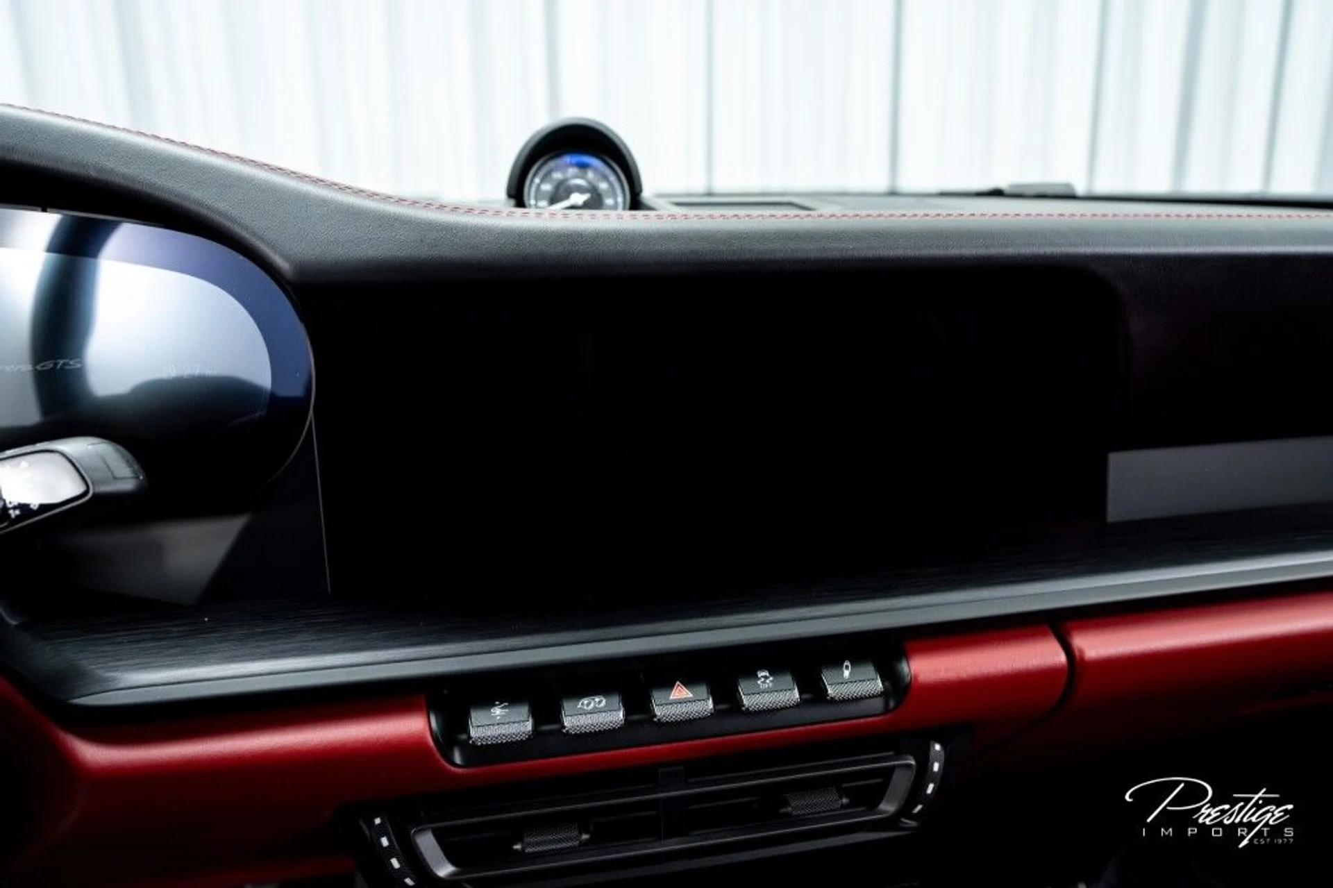 mph027_1024306672_b808ee60484af30b1997a936fc7c03c8_9900d5fc7e