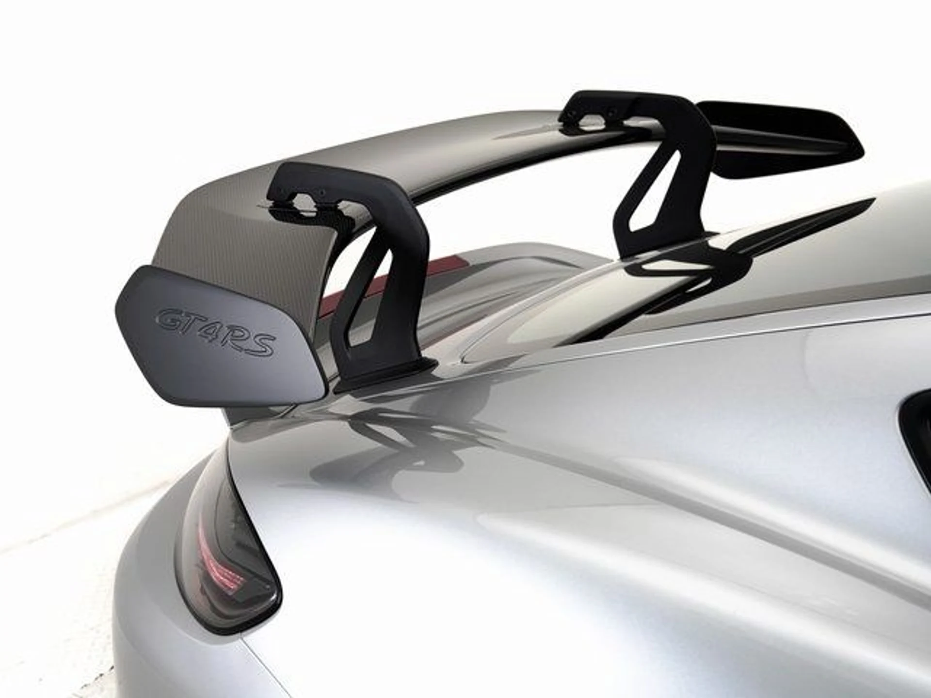 mph027_1025686743_4d5c2707cee084da9ca1be2be9e38f9d_8f00bc00b9