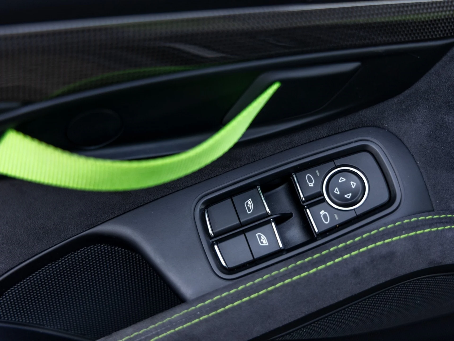 mph027_1029500147_28_36f6106bc9