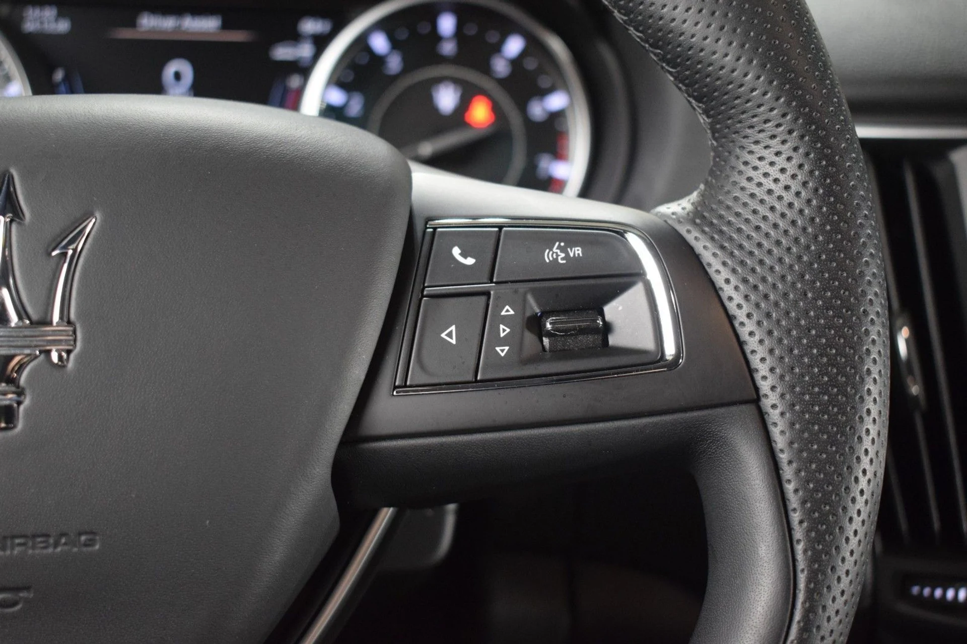 mph027_1037360326_c94a4e3d51a6801df3f190f93b70b9e0x_9b7115c28a