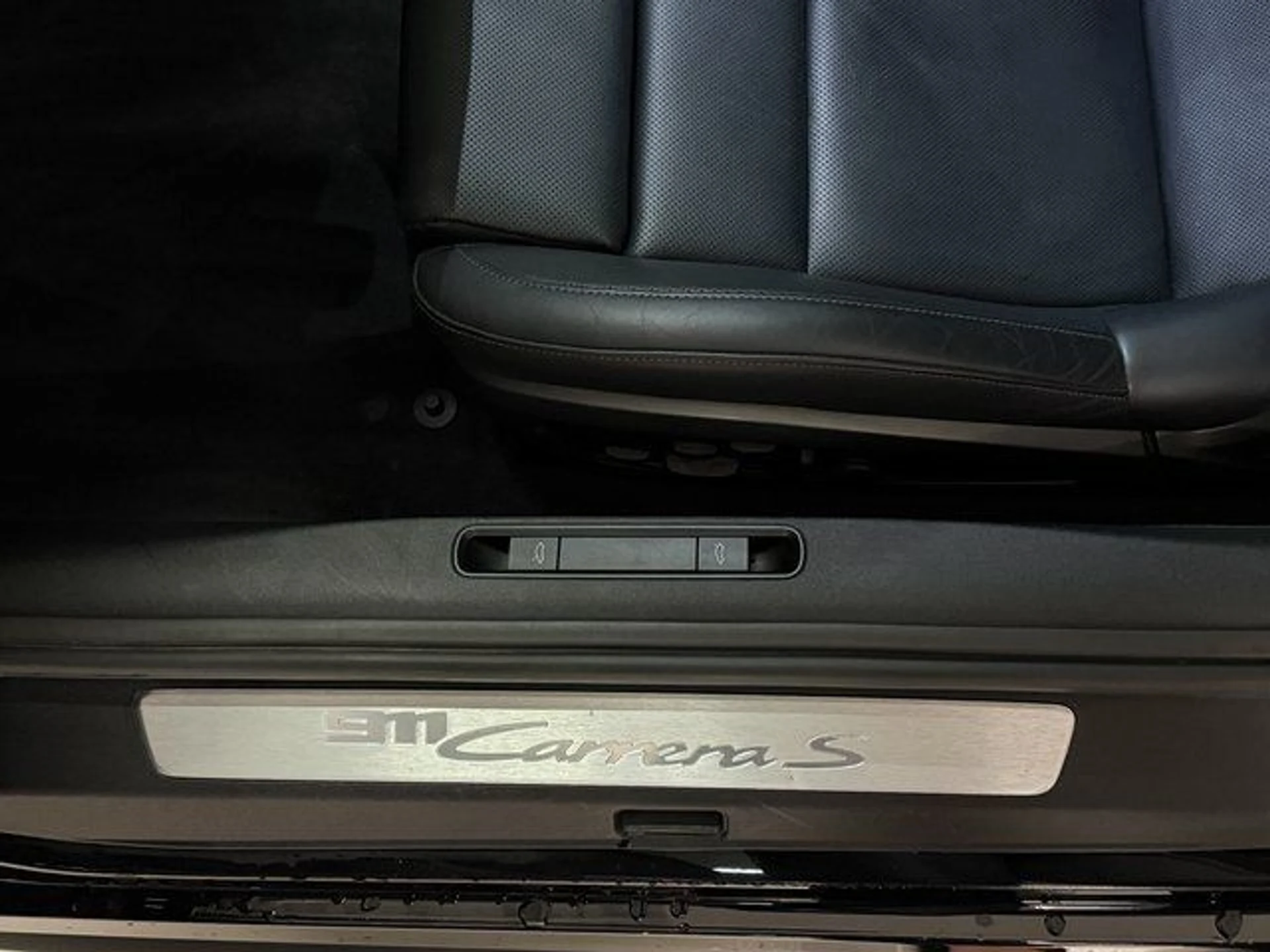 mph027_1043674814_b0ffc06c3fac7bc4ade18ff287ebf68b_18f9a5c5e9