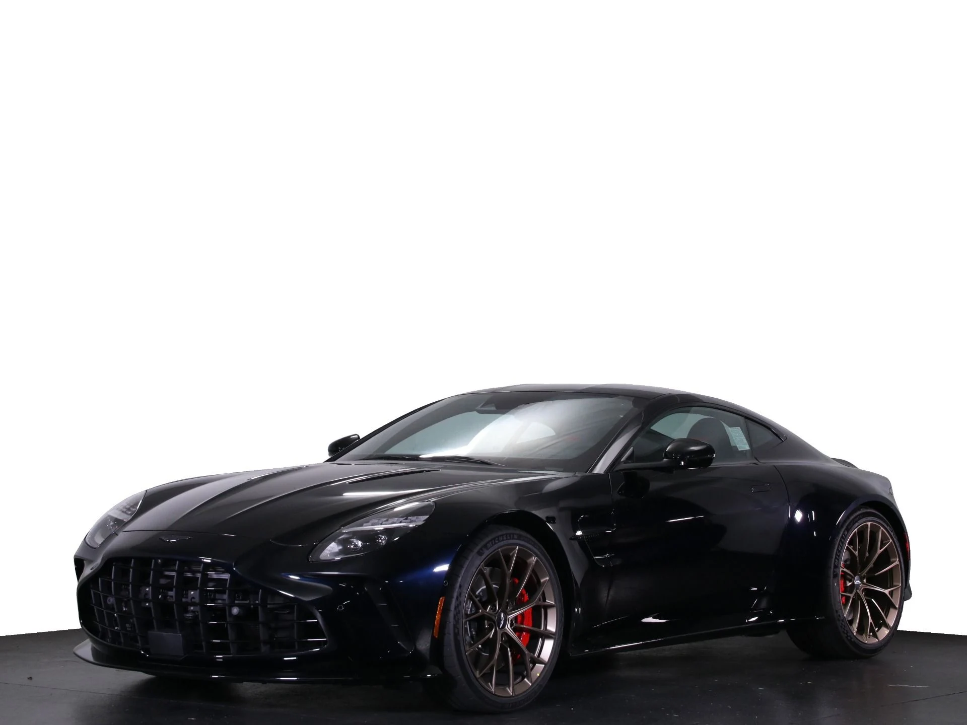 mph027_1045874871_New_2025_Aston_Martin_Vantage_1758482497_48960be2e5