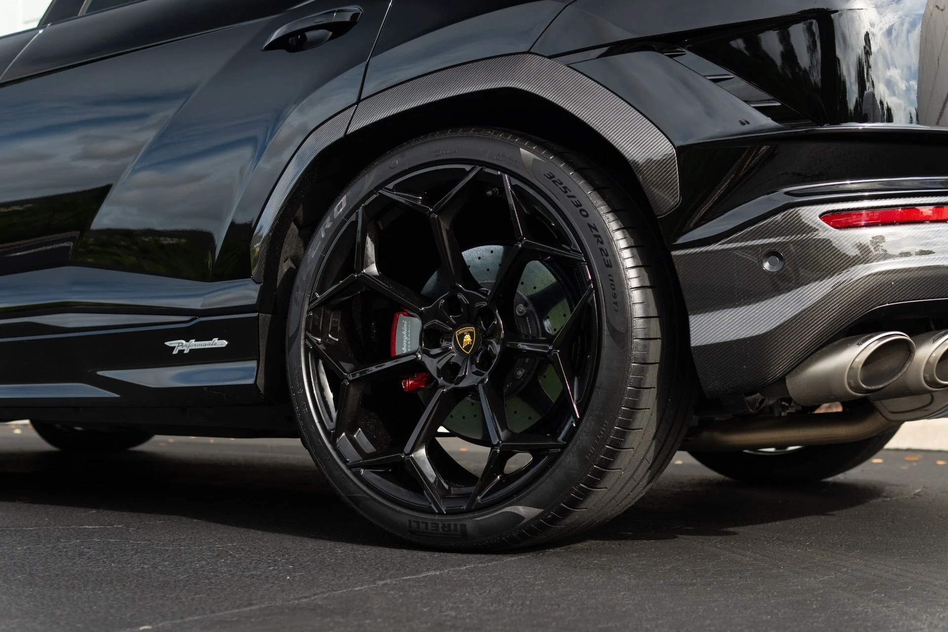 mph027_1049240092_Used_2024_Lamborghini_Urus_Performante_1766445778_49972b1ee6