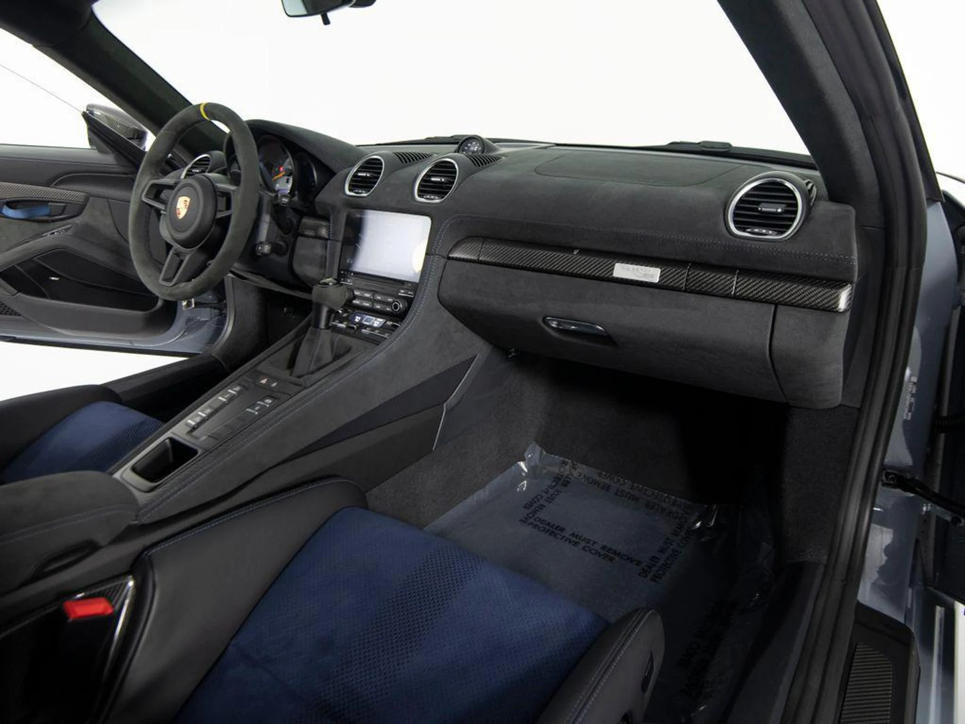 mph027_1057119886_f_Ym_N36_C_Sd_KE_78_EIFC_915_c21_M_bcad9584fa