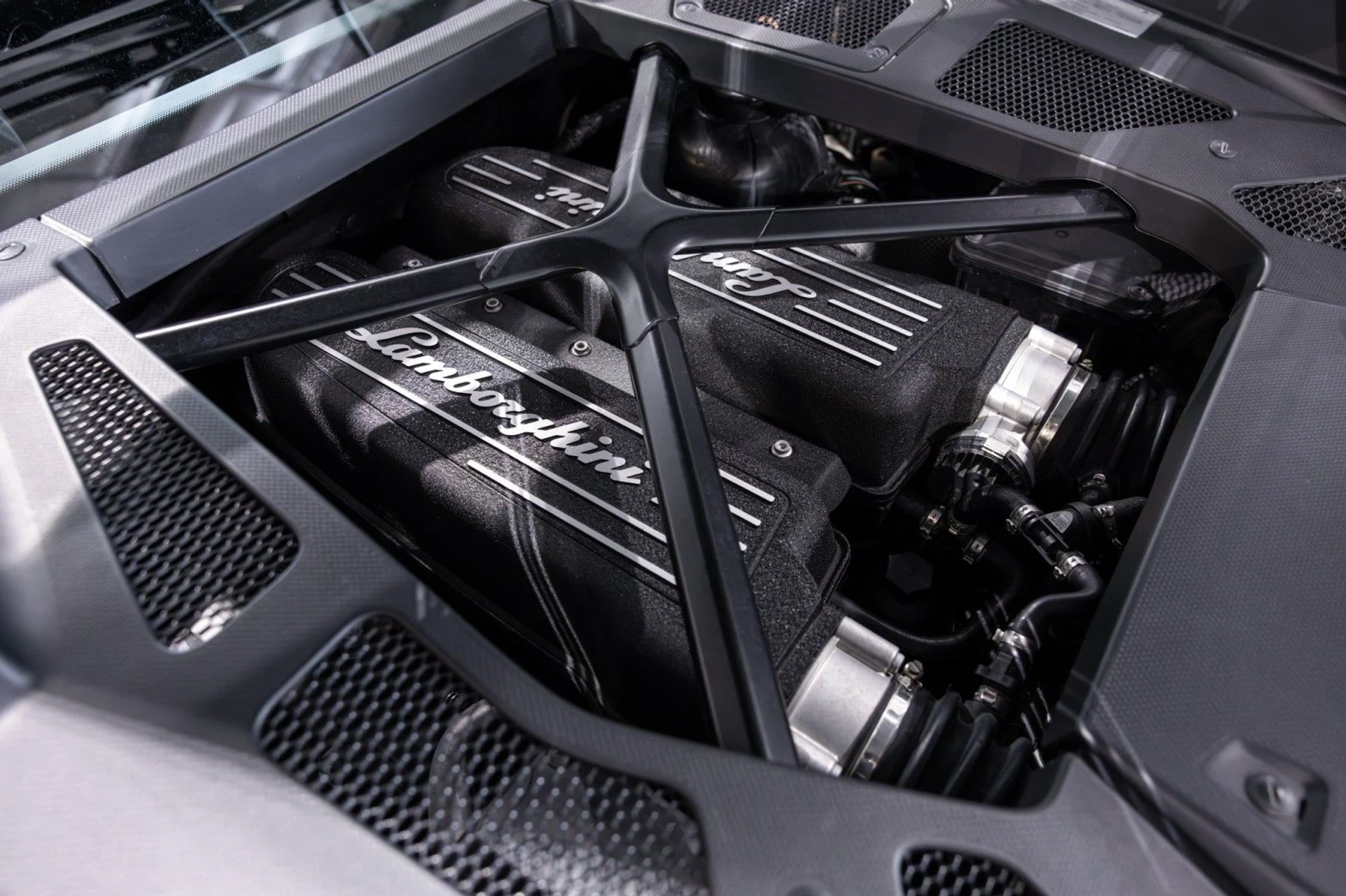 mph027_1058290128_f_A_834908e670