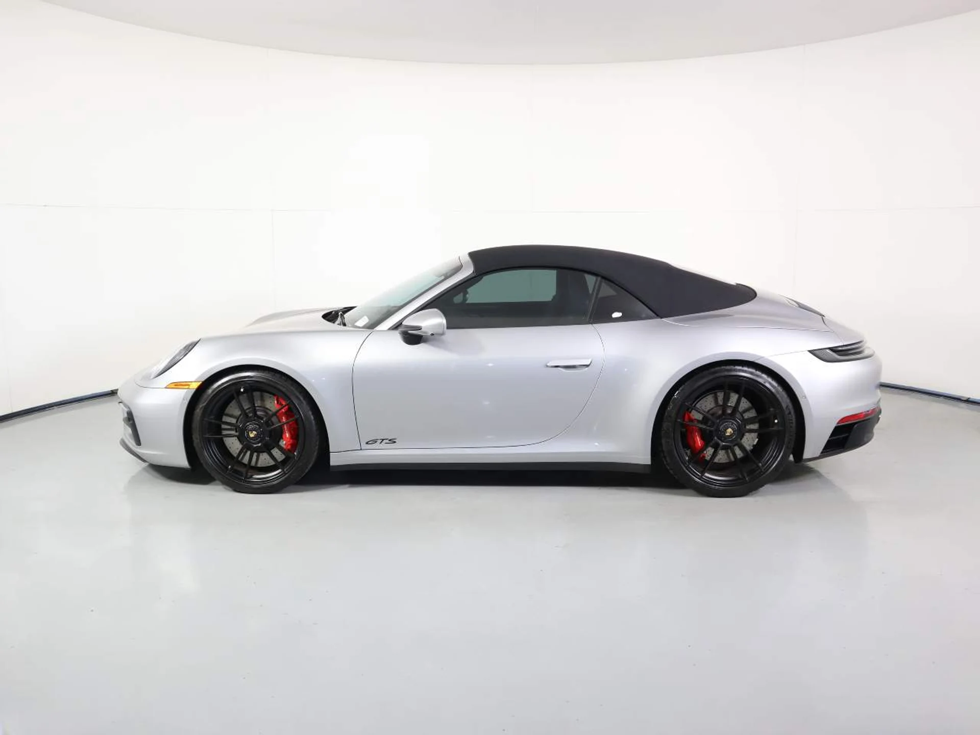 mph027_1077698462_23ea181ee051554f30f8667d4cd21cca_242ce89f00