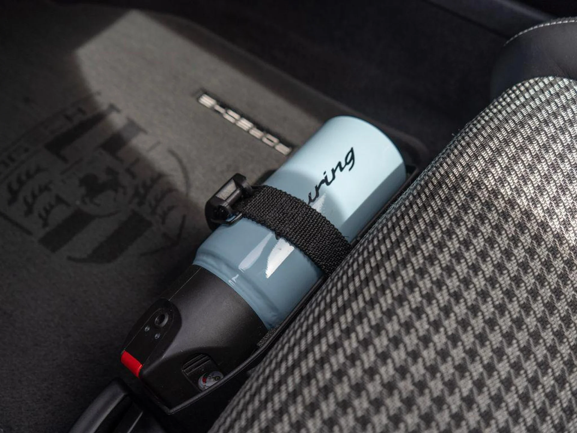 mph027_1079346136_ac_D_Ar_Jjr_ULG_8_Vw8qd2_R4_G_Nw_Idzo_40395d98b6